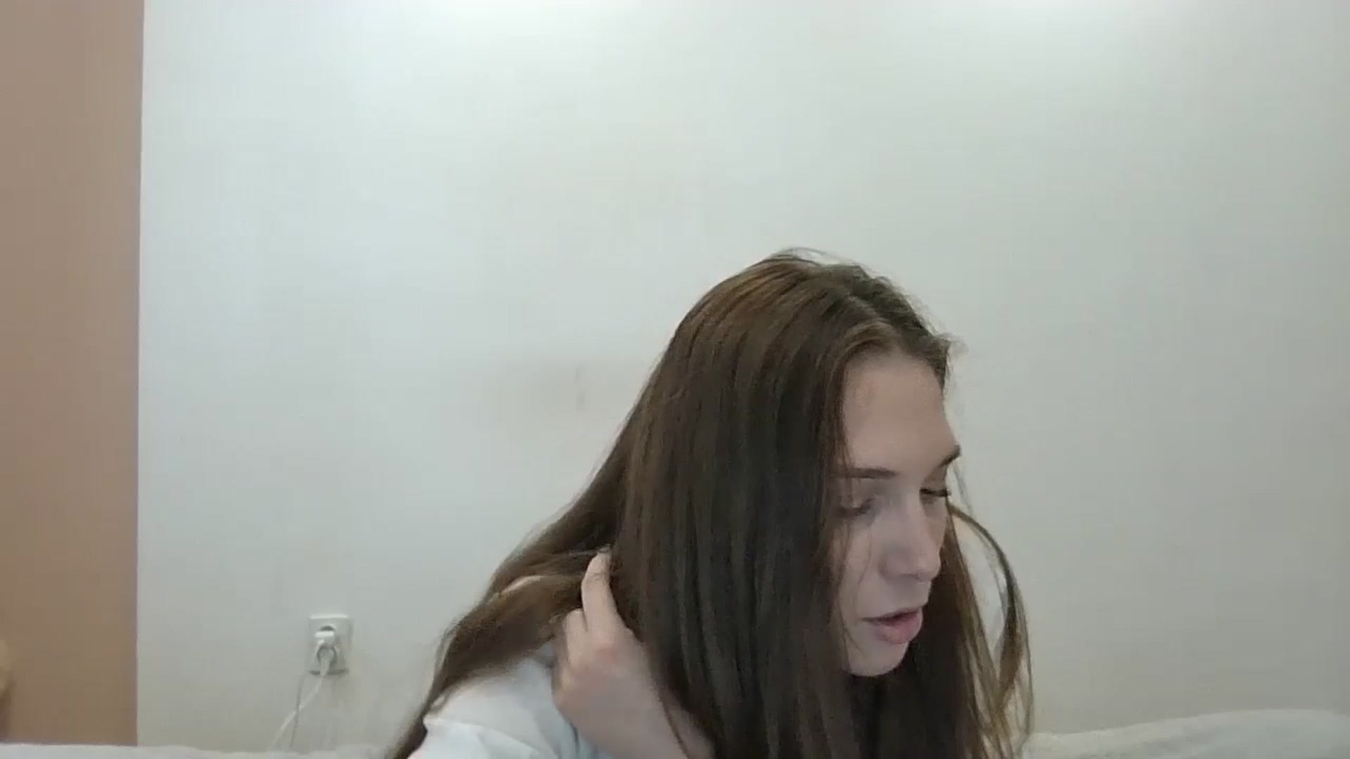 Gallery image thumbnail from HaleyReed's myfreecams stream on, 06/16/2024, 10:10 image 18 of 20