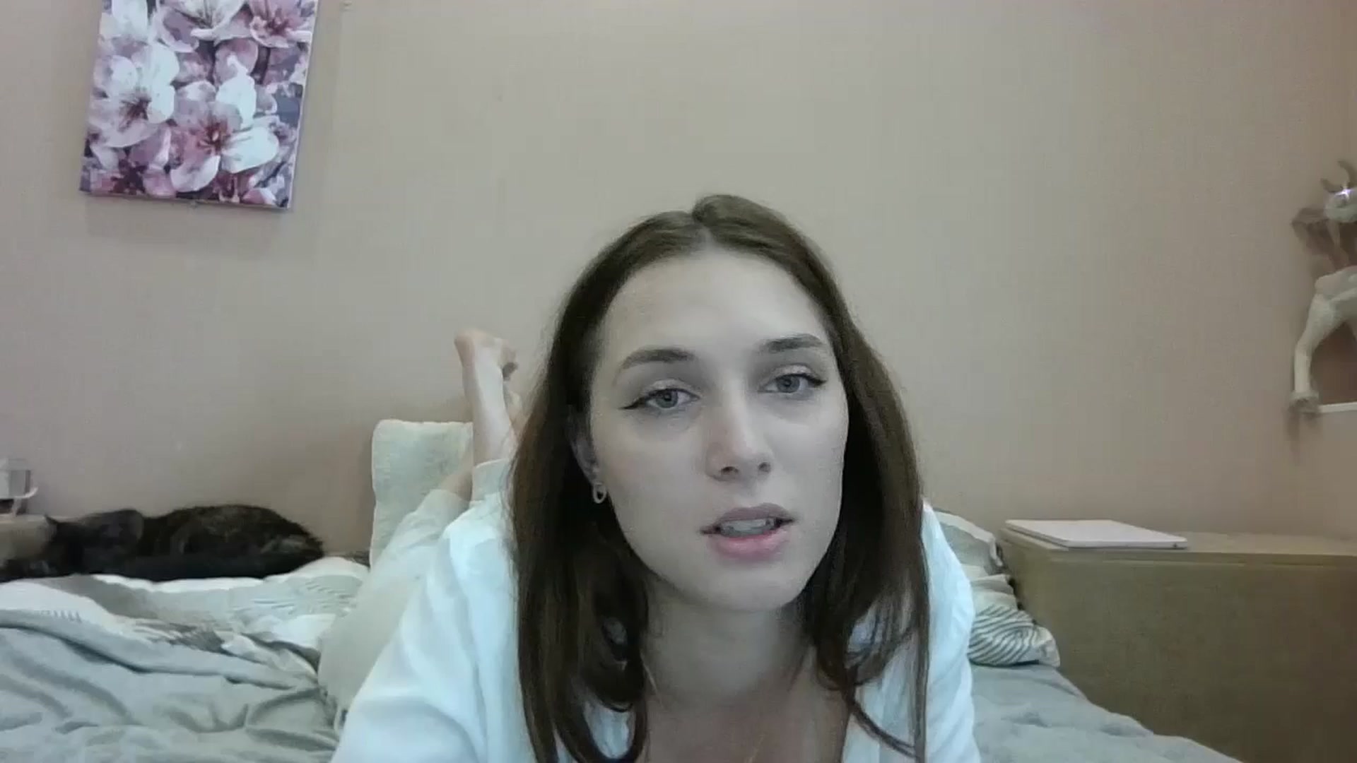 Gallery image thumbnail from HaleyReed's myfreecams stream on, 06/16/2024, 11:22 image 1 of 20