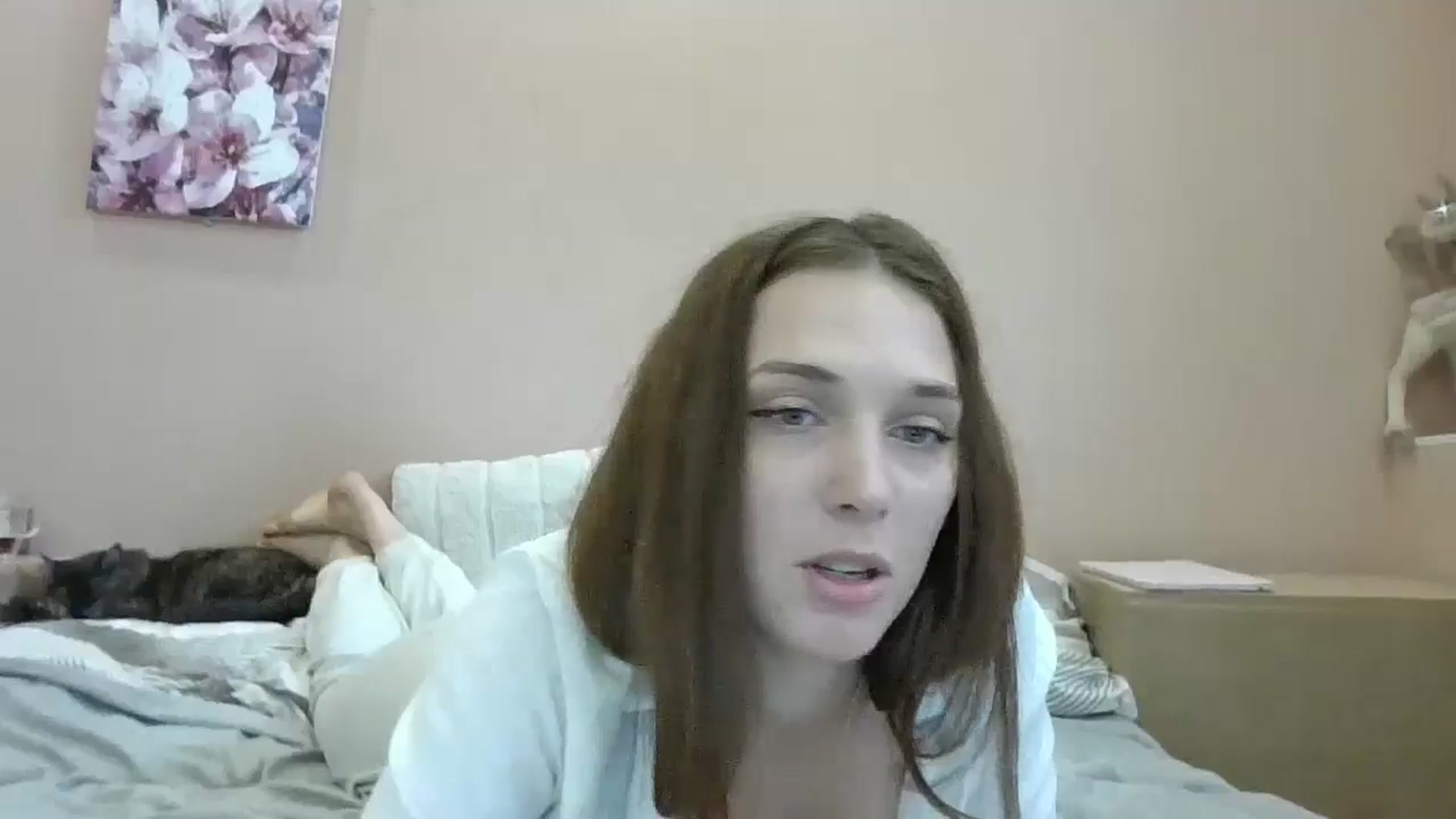 Gallery image thumbnail from HaleyReed's myfreecams stream on, 06/16/2024, 11:22 image 3 of 20