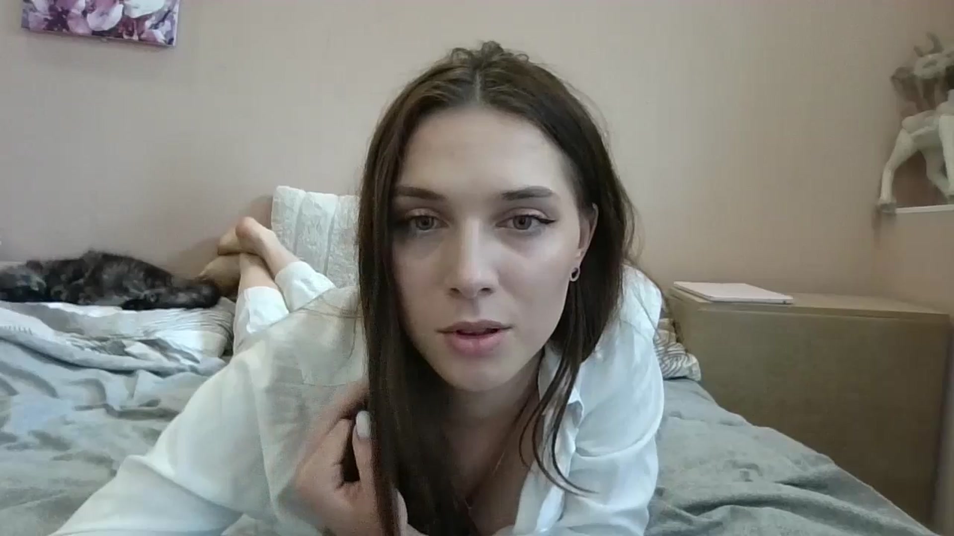 Gallery image thumbnail from HaleyReed's myfreecams stream on, 06/16/2024, 11:22 image 19 of 20