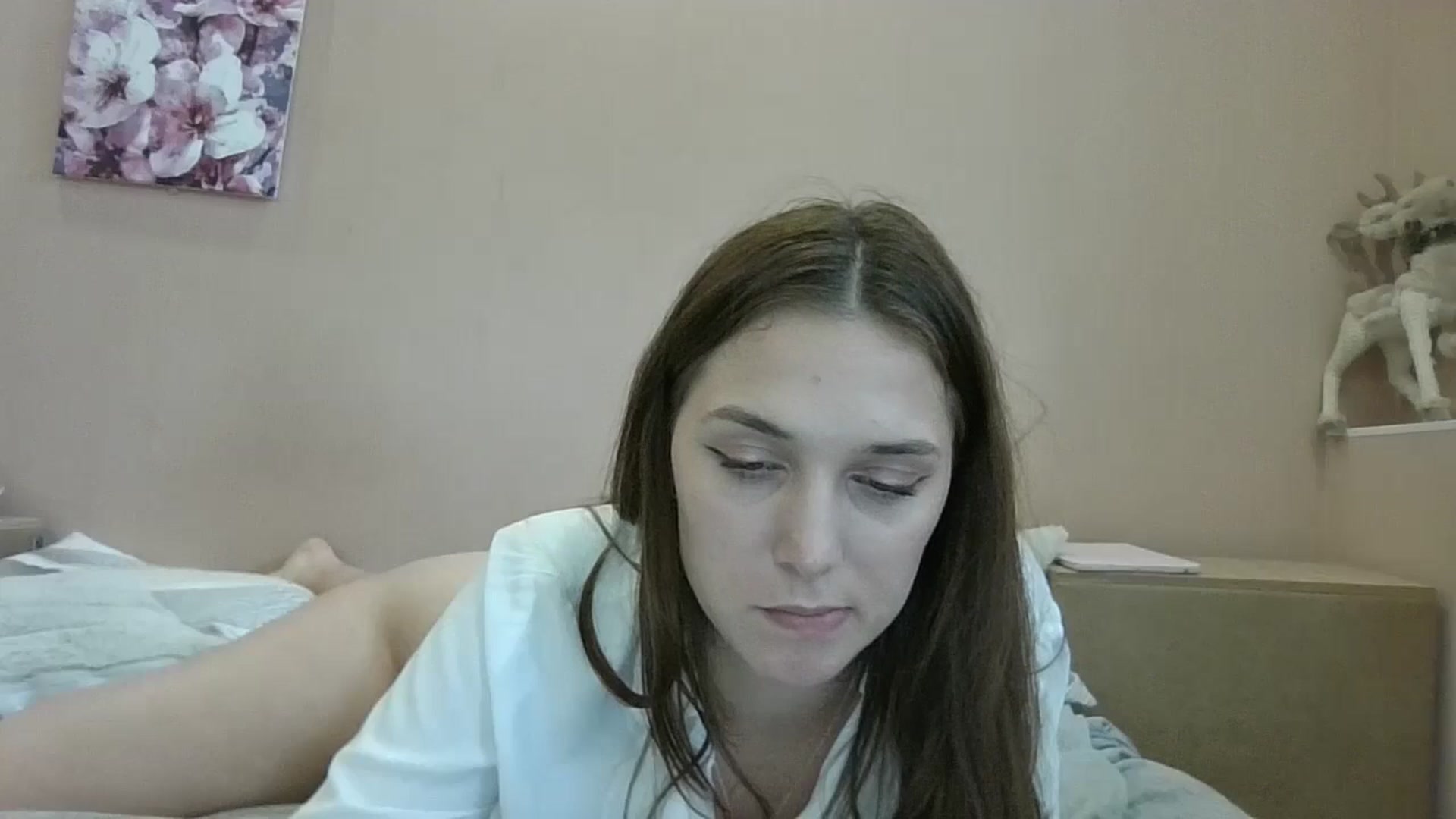 Gallery image thumbnail from HaleyReed's myfreecams stream on, 06/16/2024, 14:11 image 8 of 20