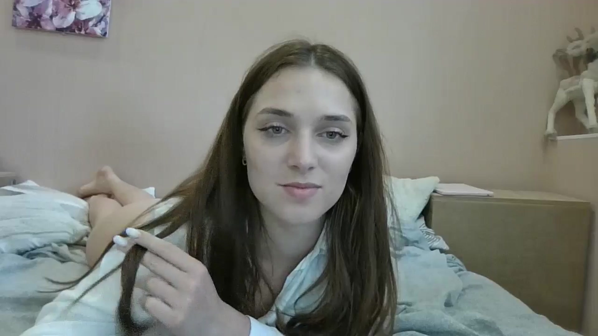 Gallery image thumbnail from HaleyReed's myfreecams stream on, 06/16/2024, 14:11 image 19 of 20