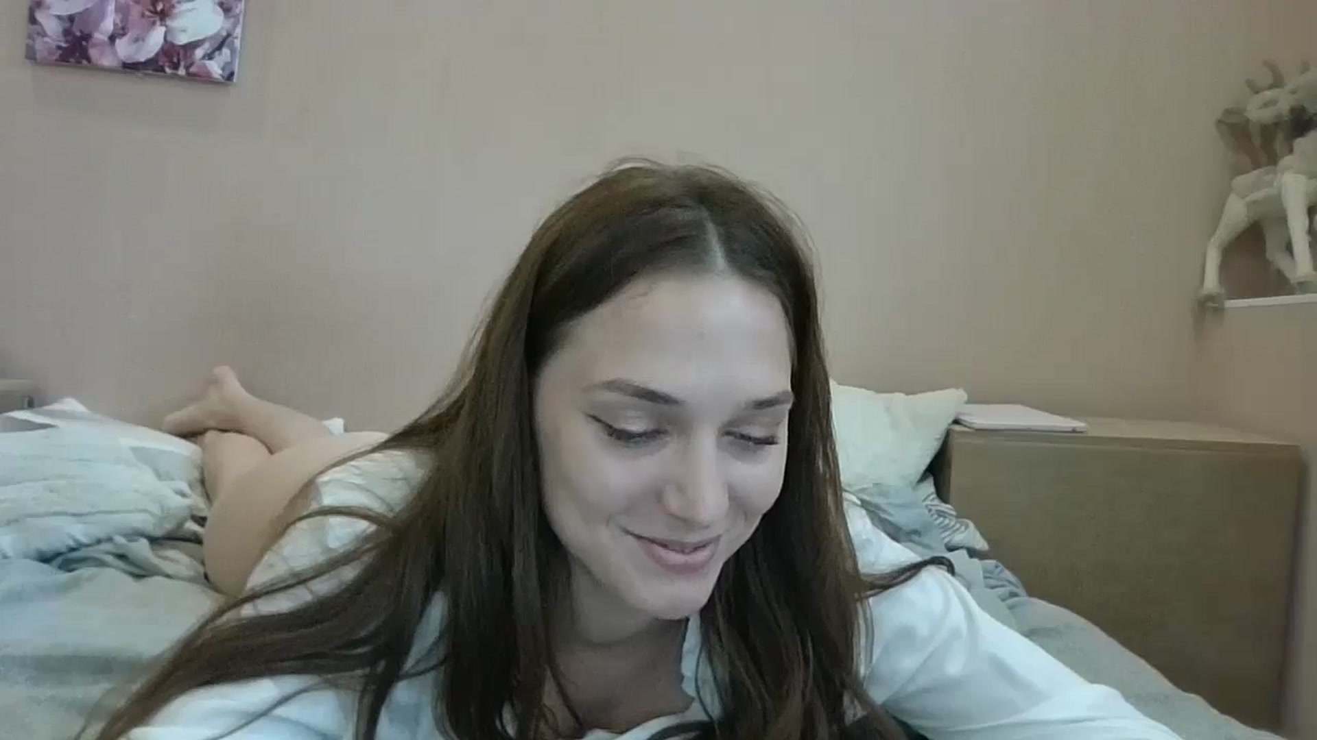 Gallery image thumbnail from HaleyReed's myfreecams stream on, 06/16/2024, 14:11 image 17 of 20