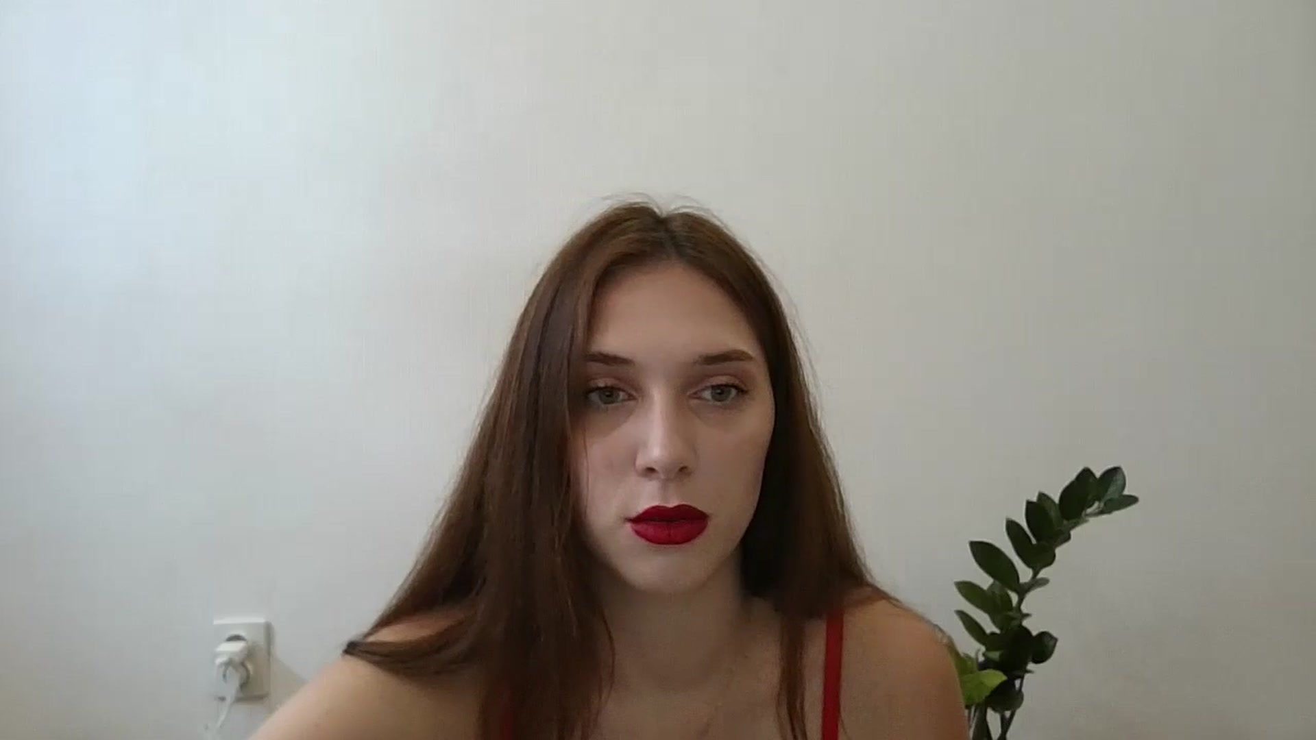 Gallery image thumbnail from HaleyReed's myfreecams stream on, 06/17/2024, 08:09 image 19 of 20