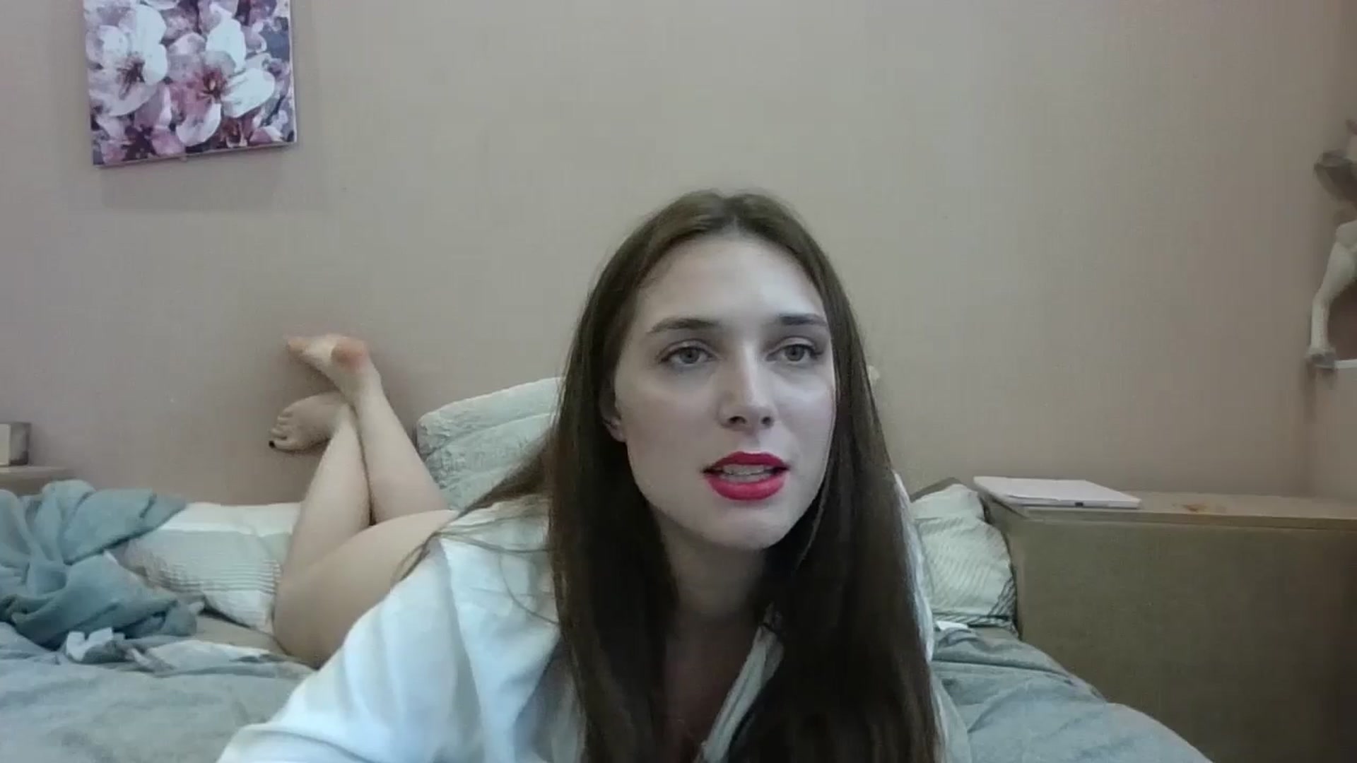 Gallery image thumbnail from HaleyReed's myfreecams stream on, 06/17/2024, 13:59 image 14 of 20