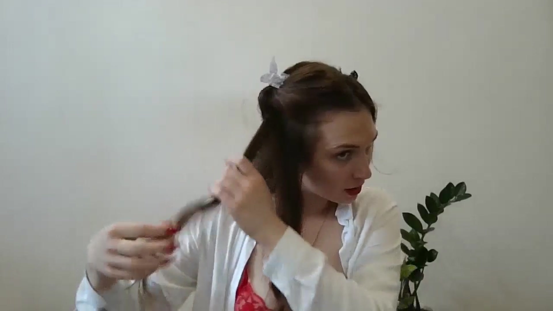 Gallery image thumbnail from HaleyReed's myfreecams stream on, 06/17/2024, 15:17 image 6 of 20
