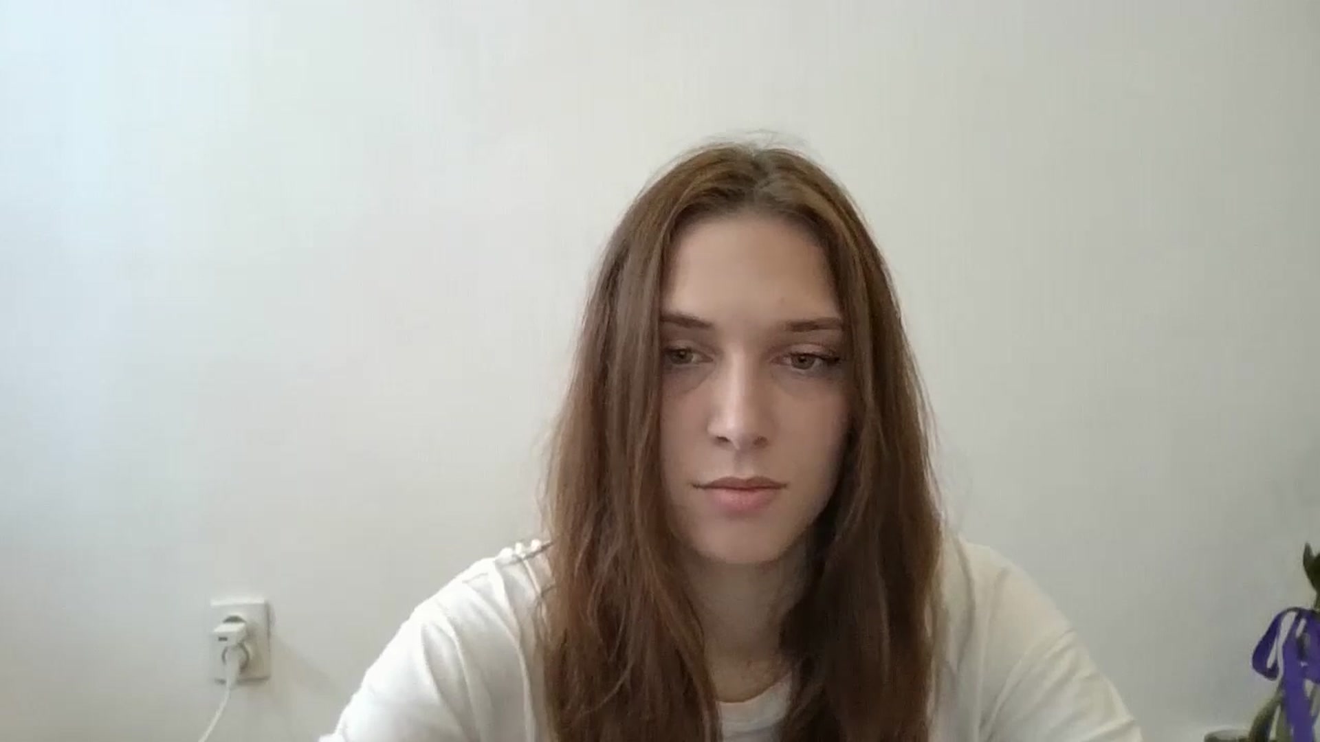 Gallery image thumbnail from HaleyReed's myfreecams stream on, 06/20/2024, 08:01 image 9 of 20