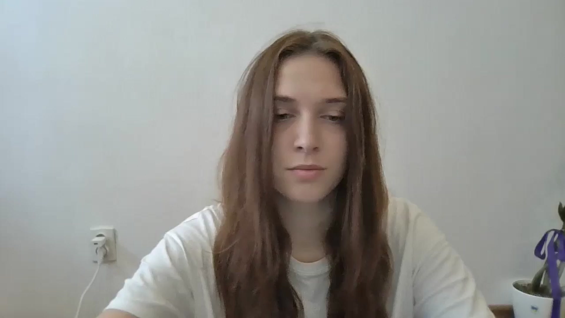 Gallery image thumbnail from HaleyReed's myfreecams stream on, 06/20/2024, 08:01 image 12 of 20