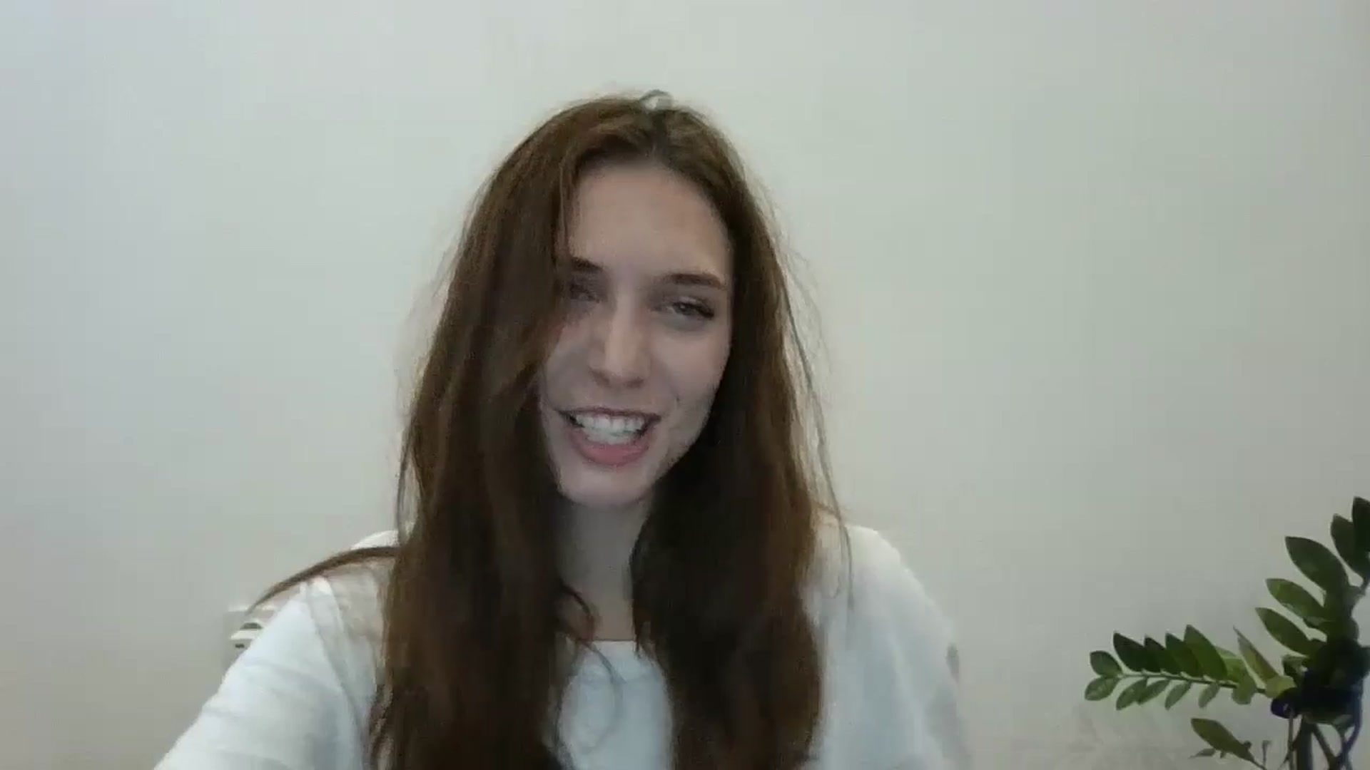 Gallery image thumbnail from HaleyReed's myfreecams stream on, 06/20/2024, 09:57 image 6 of 20