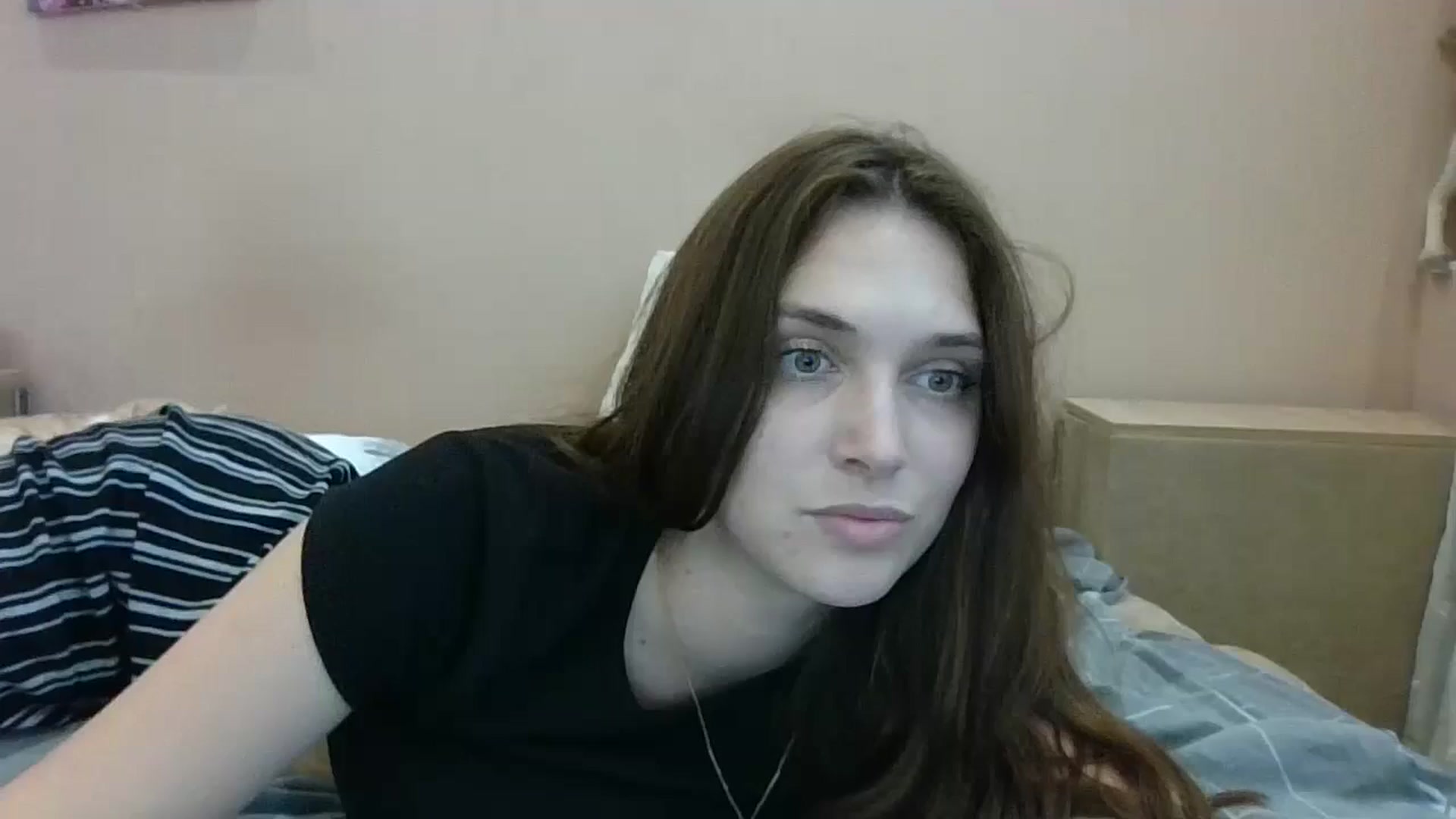 Gallery image thumbnail from HaleyReed's myfreecams stream on, 06/20/2024, 17:02 image 5 of 20