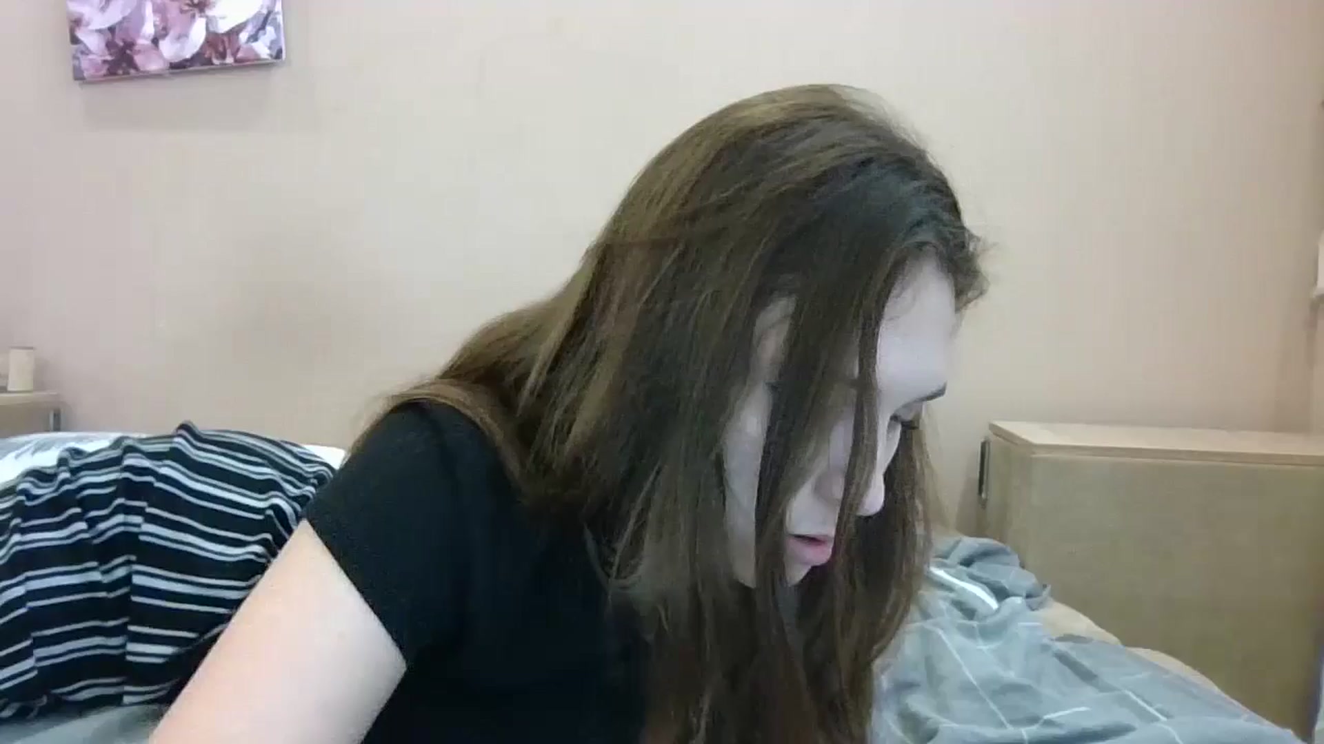 Gallery image thumbnail from HaleyReed's myfreecams stream on, 06/20/2024, 17:02 image 3 of 20