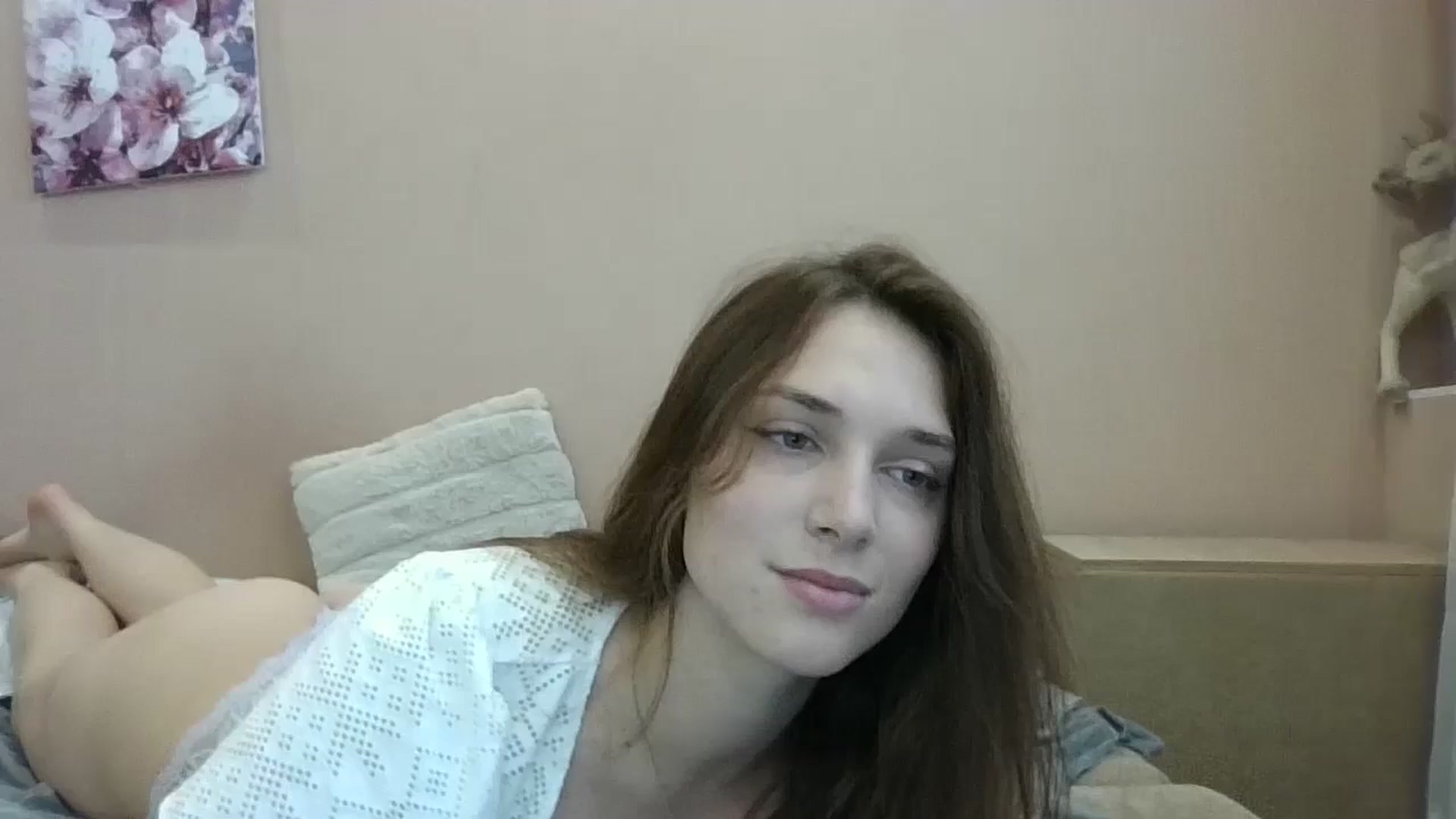 Gallery image thumbnail from HaleyReed's myfreecams stream on, 06/21/2024, 08:52 image 1 of 20