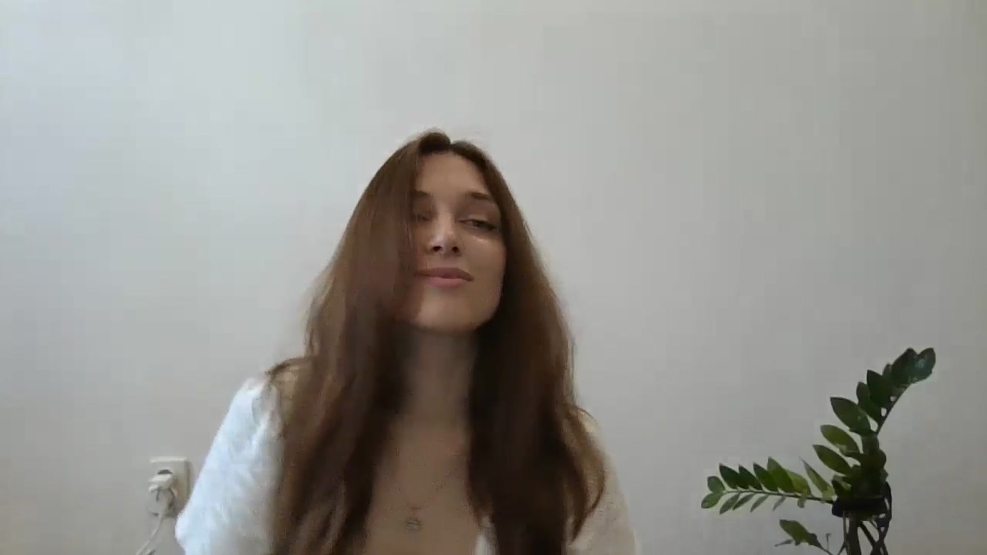 Gallery image thumbnail from HaleyReed's myfreecams stream on, 06/21/2024, 09:41 image 20 of 20