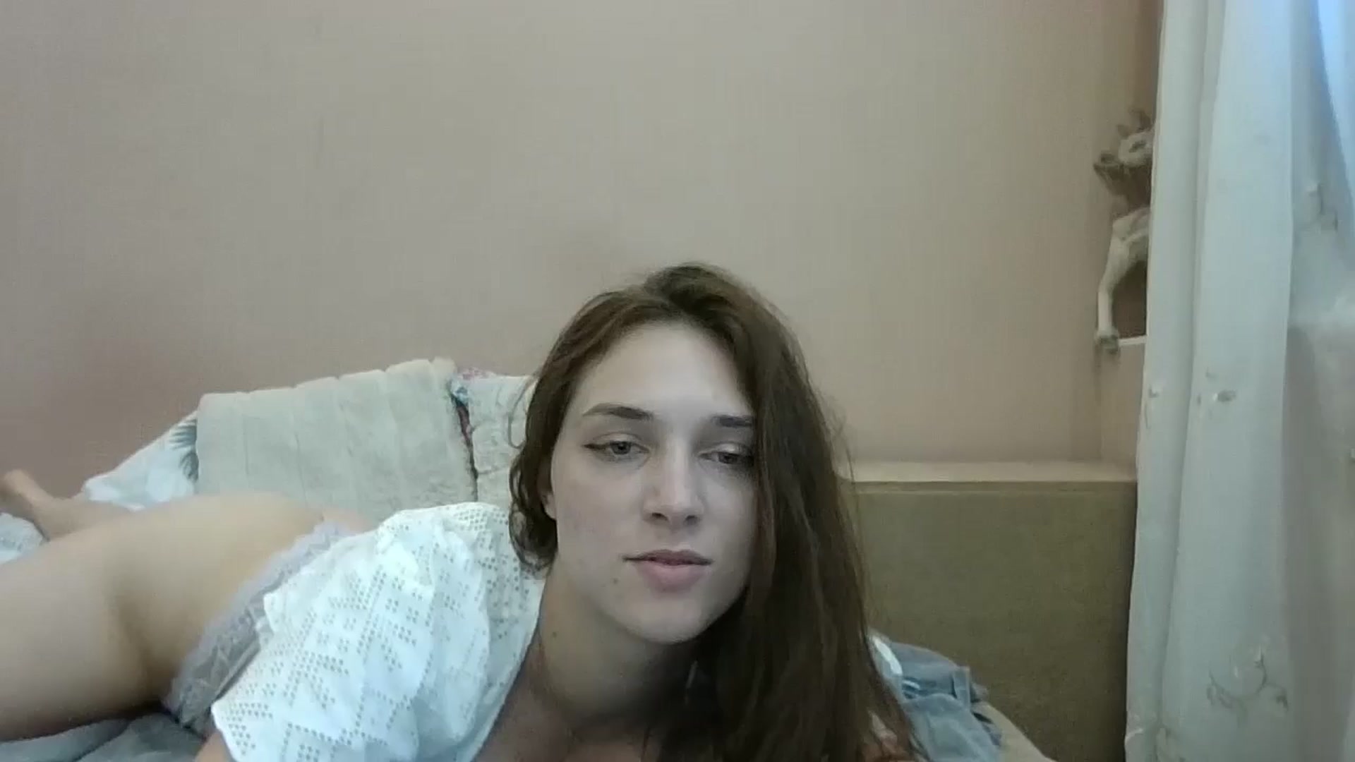 Gallery image thumbnail from HaleyReed's myfreecams stream on, 06/21/2024, 15:01 image 13 of 20