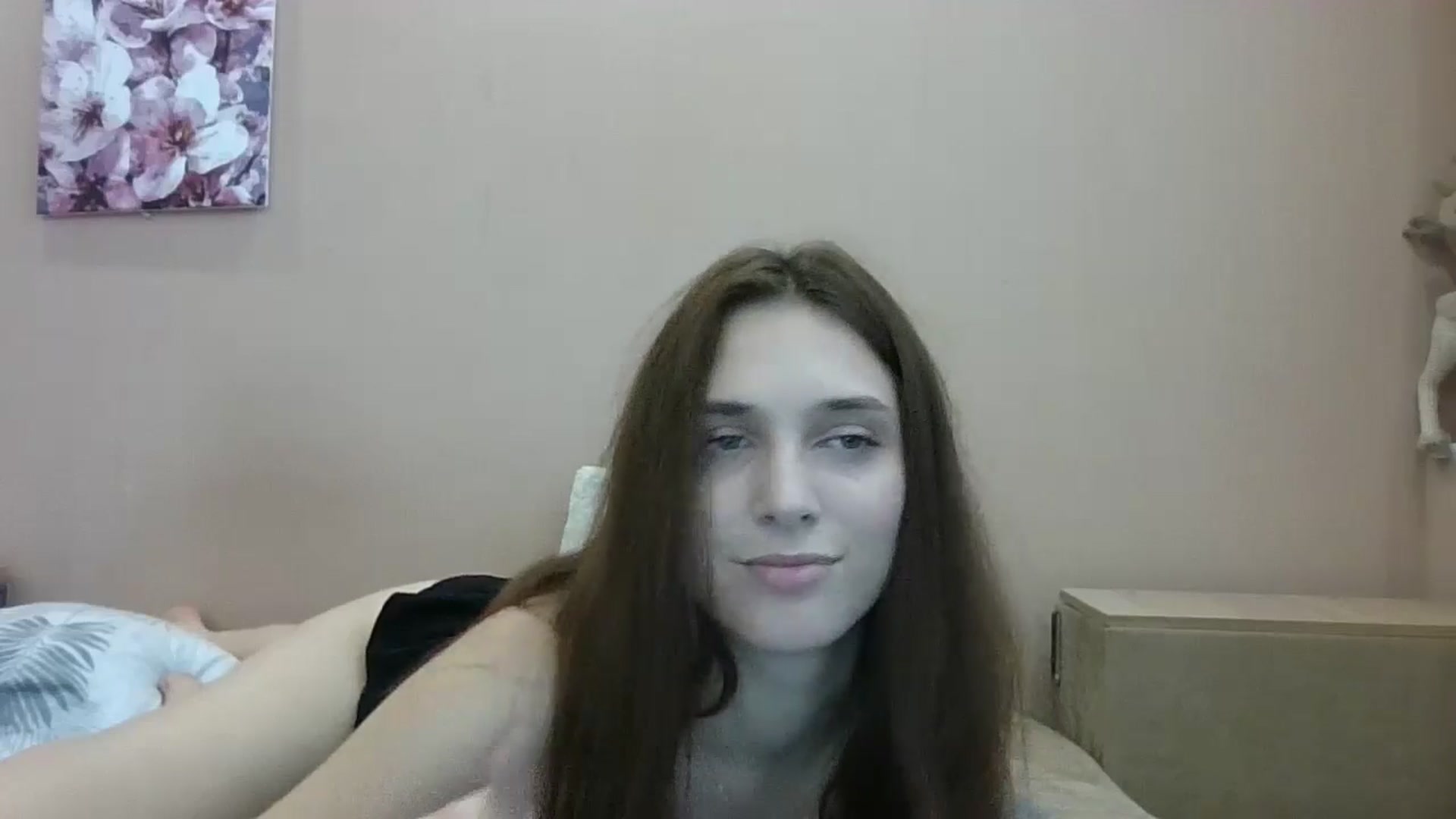 Gallery image thumbnail from HaleyReed's myfreecams stream on, 06/22/2024, 11:50 image 10 of 20