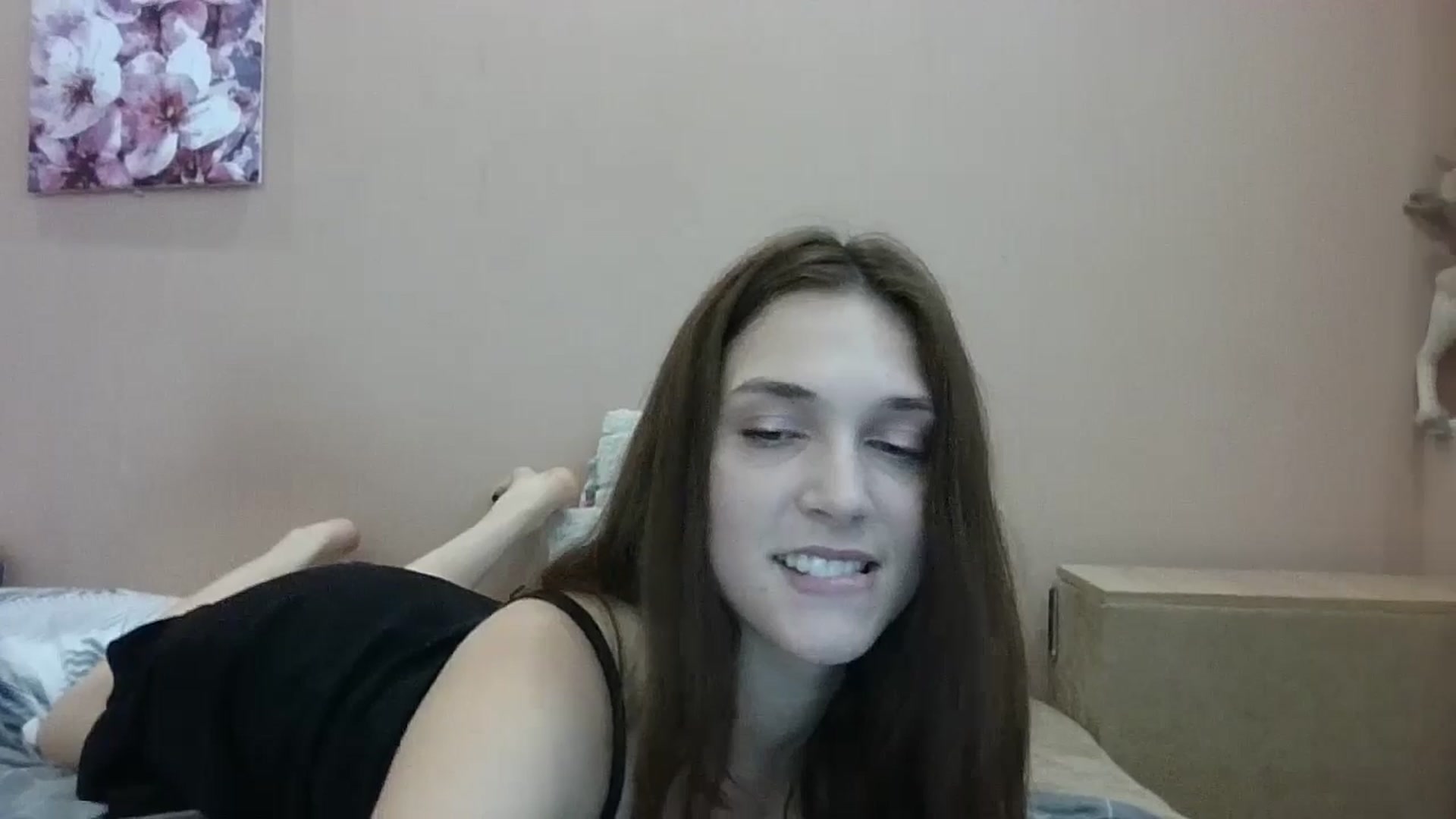 Gallery image thumbnail from HaleyReed's myfreecams stream on, 06/22/2024, 11:50 image 2 of 20