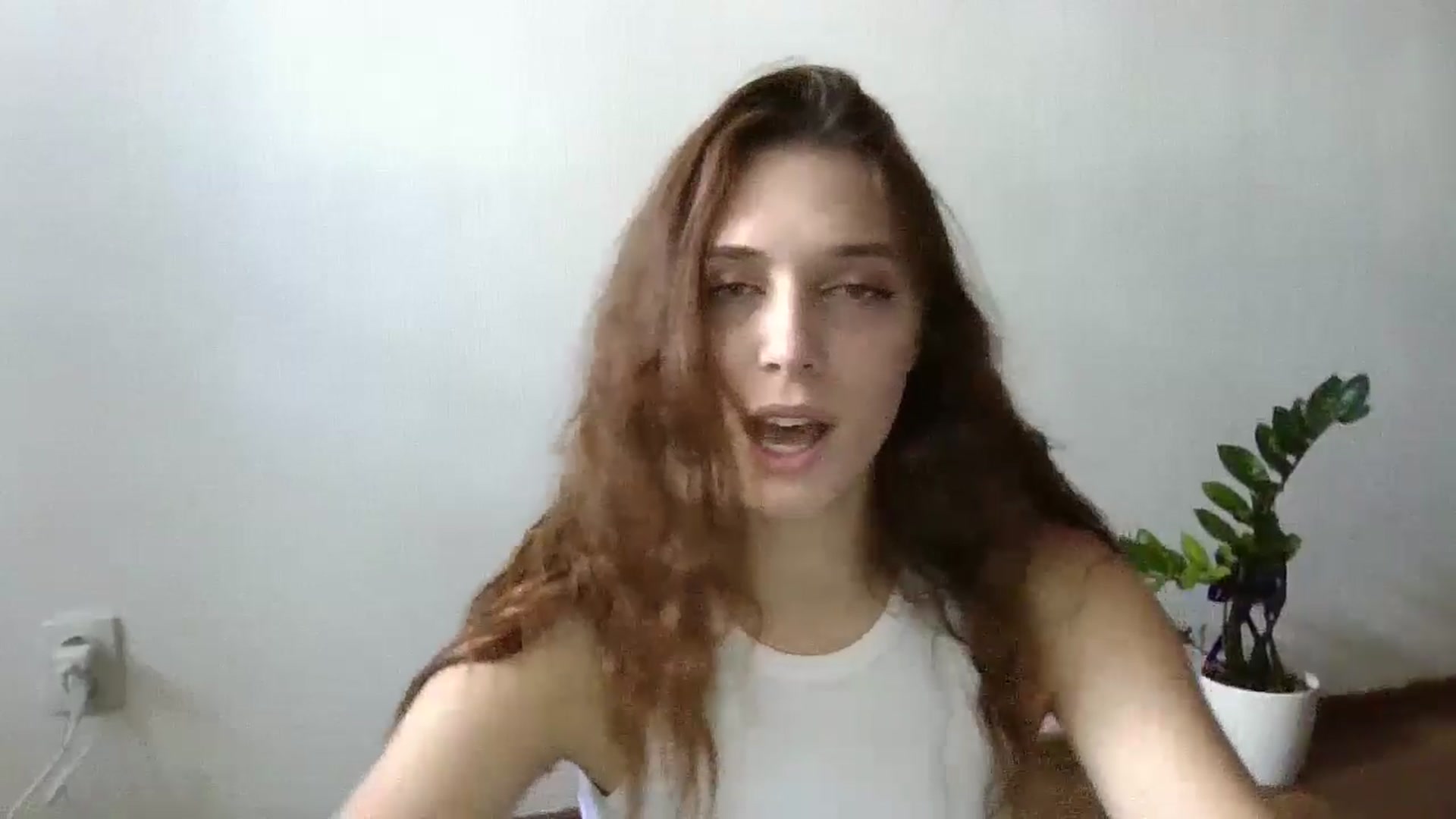 Gallery image thumbnail from HaleyReed's myfreecams stream on, 06/24/2024, 10:32 image 3 of 20