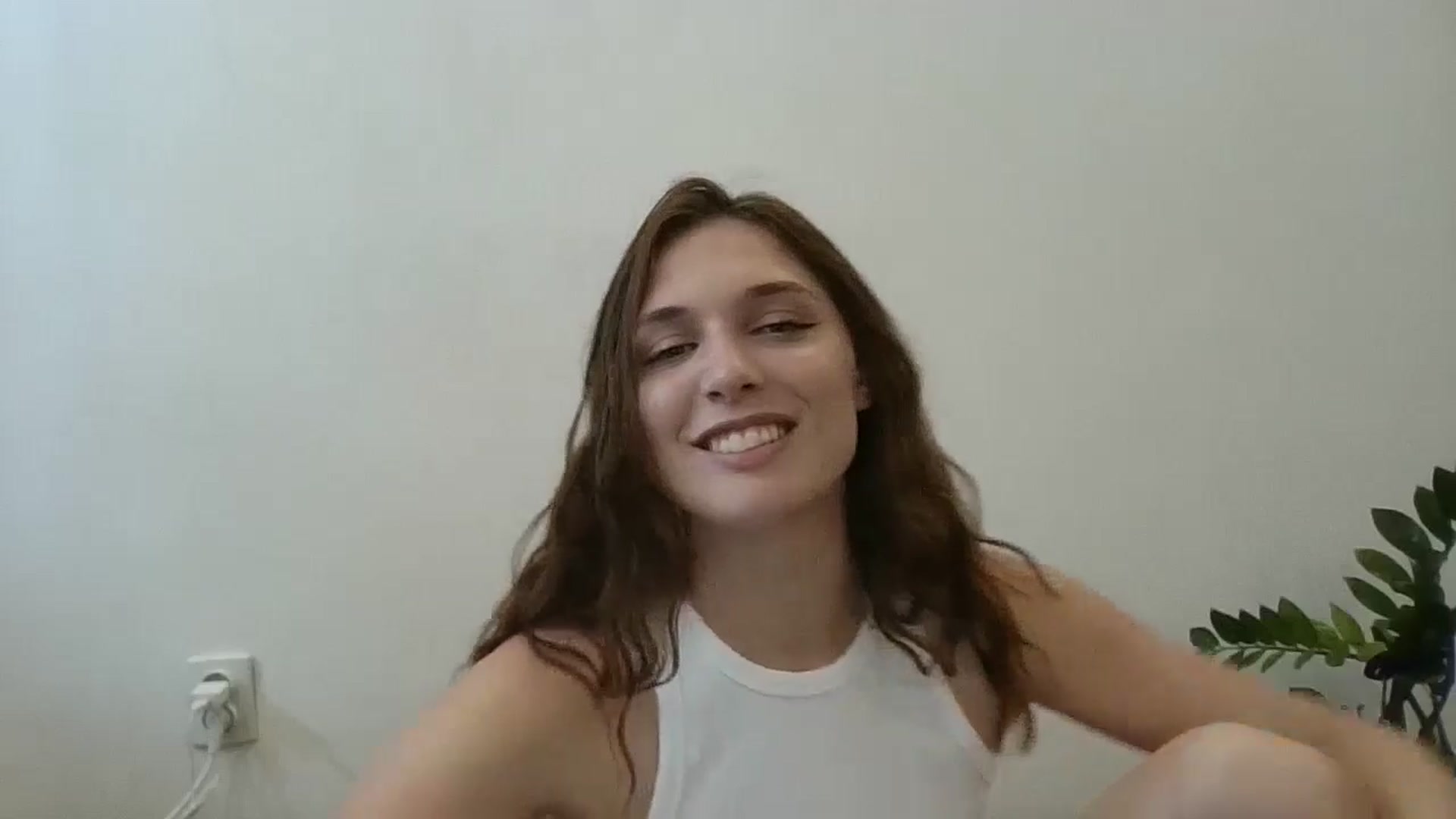 Gallery image thumbnail from HaleyReed's myfreecams stream on, 06/24/2024, 11:23 image 13 of 20