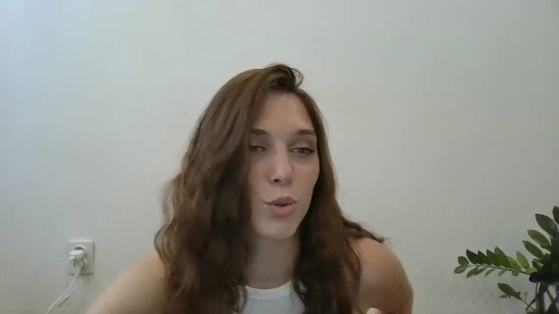 Gallery image thumbnail from HaleyReed's myfreecams stream on, 06/24/2024, 11:54 image 15 of 20