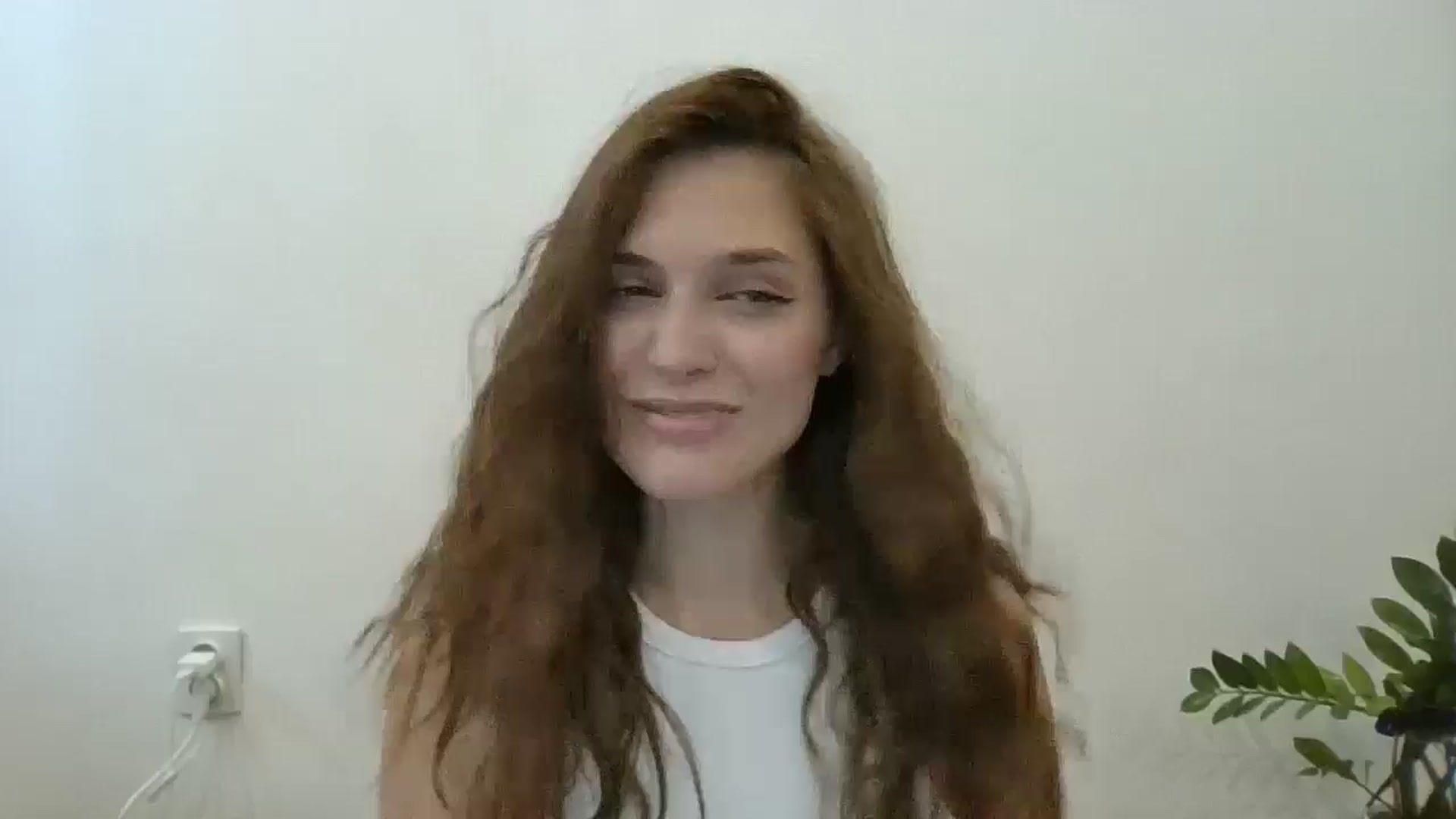 Gallery image thumbnail from HaleyReed's myfreecams stream on, 06/24/2024, 11:54 image 3 of 20
