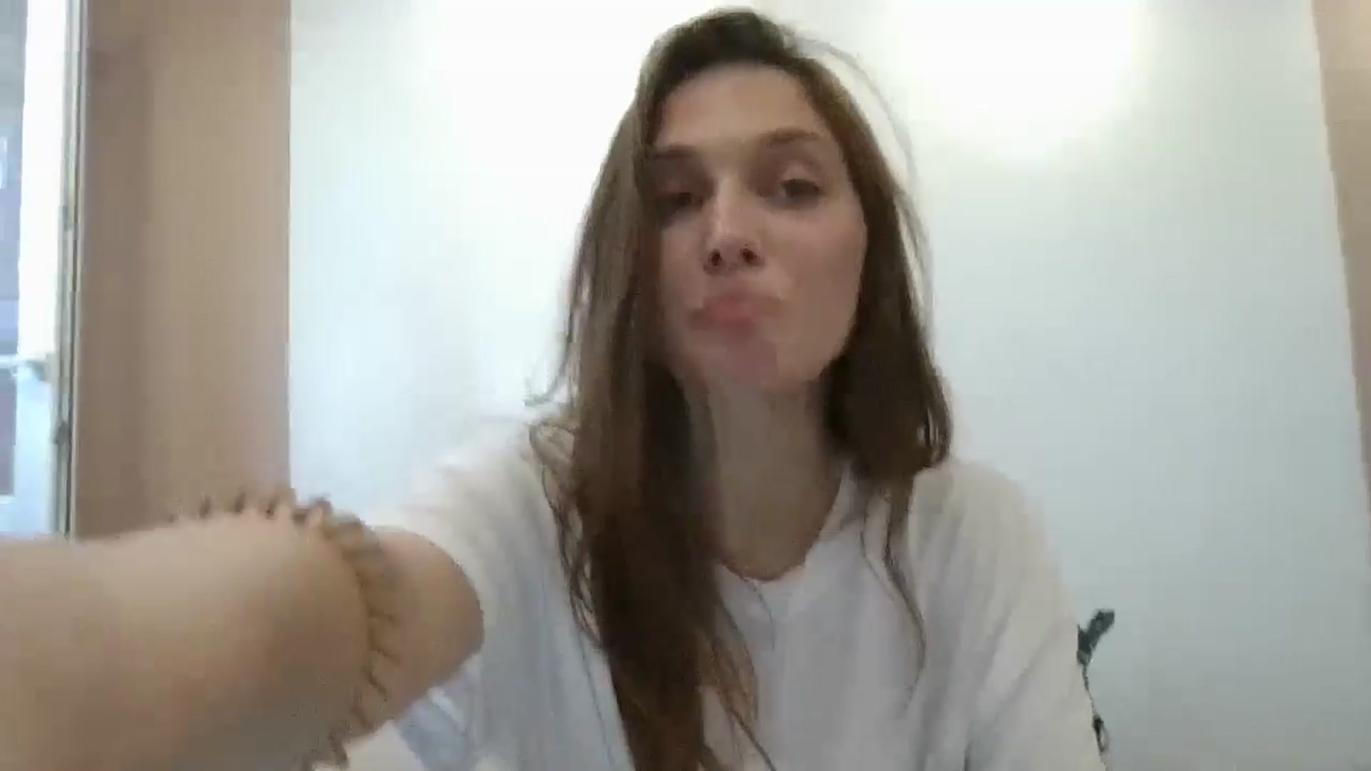 Gallery image thumbnail from HaleyReed's myfreecams stream on, 06/28/2024, 12:26 image 18 of 20
