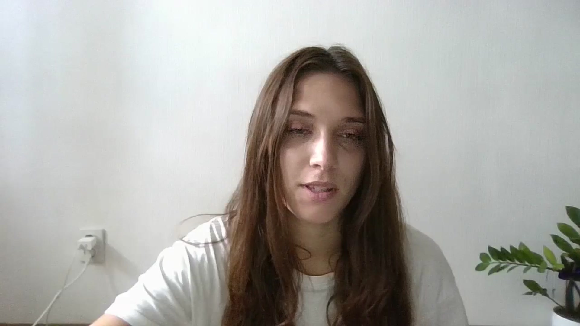 Gallery image thumbnail from HaleyReed's myfreecams stream on, 06/30/2024, 10:53 image 12 of 20