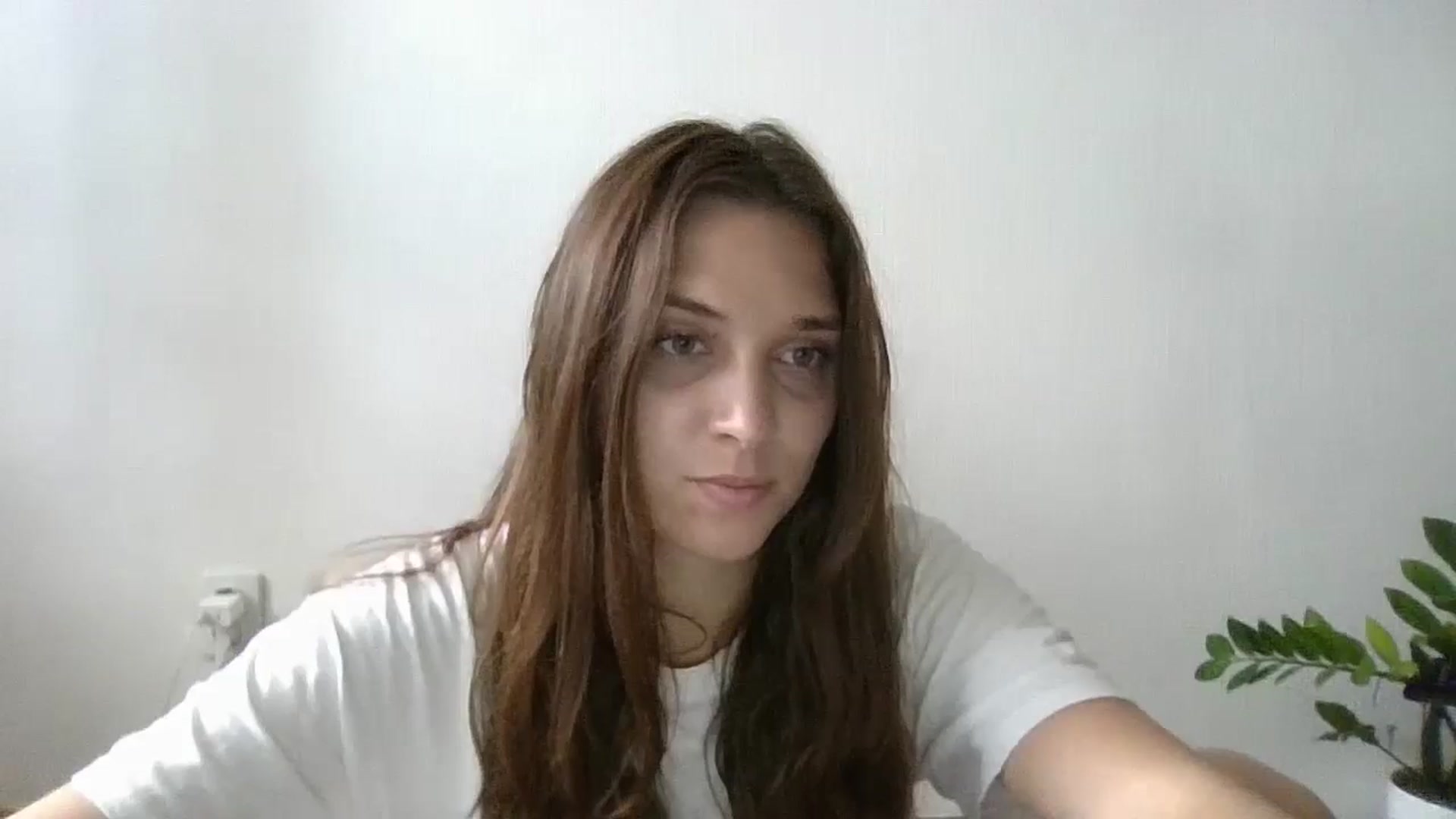 Gallery image thumbnail from HaleyReed's myfreecams stream on, 06/30/2024, 10:53 image 6 of 20