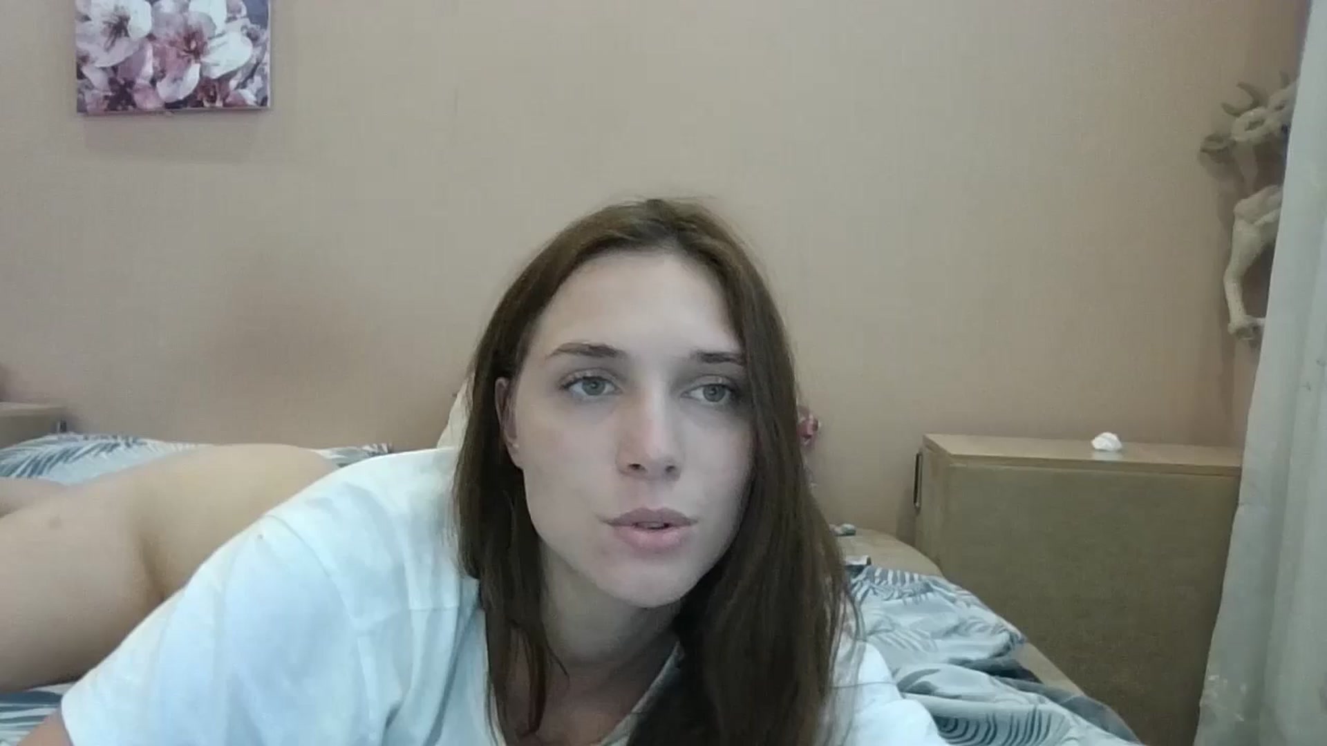 Gallery image thumbnail from HaleyReed's myfreecams stream on, 06/30/2024, 13:19 image 4 of 20