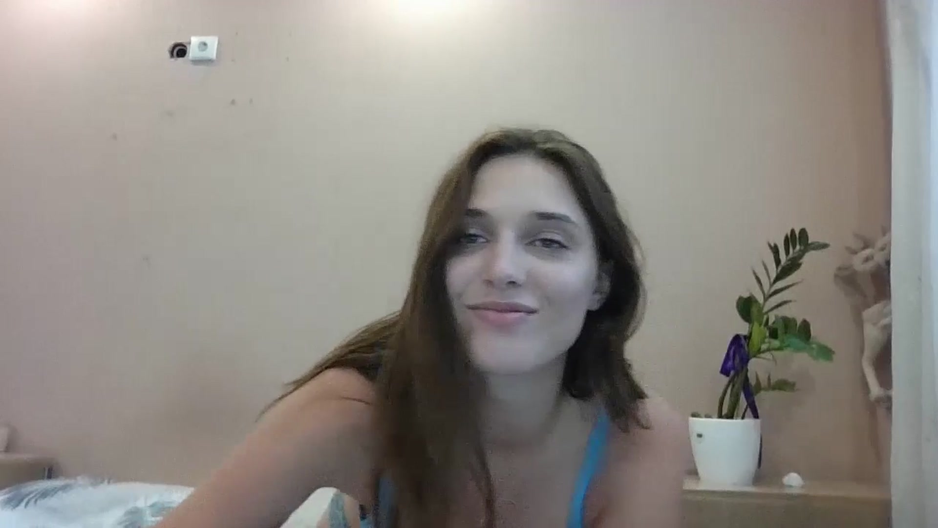 Gallery image thumbnail from HaleyReed's myfreecams stream on, 06/30/2024, 13:19 image 10 of 20