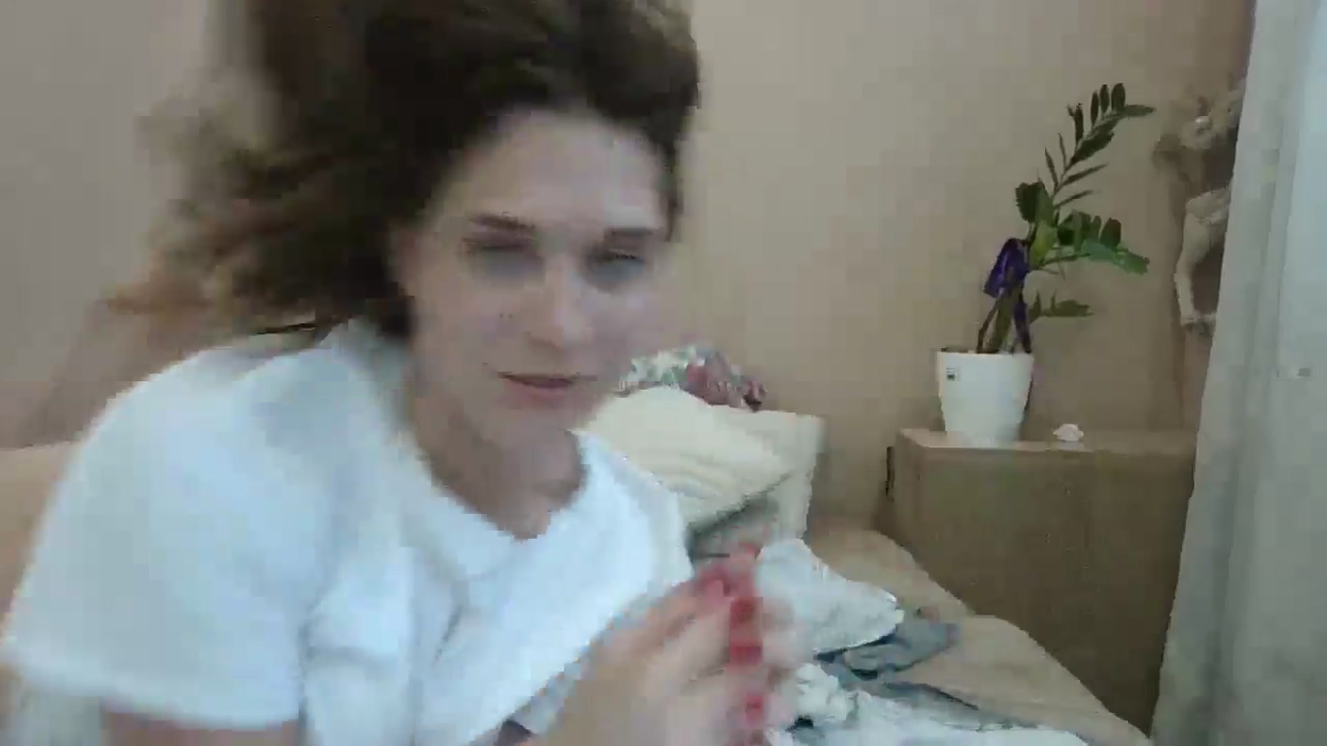Gallery image thumbnail from HaleyReed's myfreecams stream on, 06/30/2024, 14:13 image 15 of 20