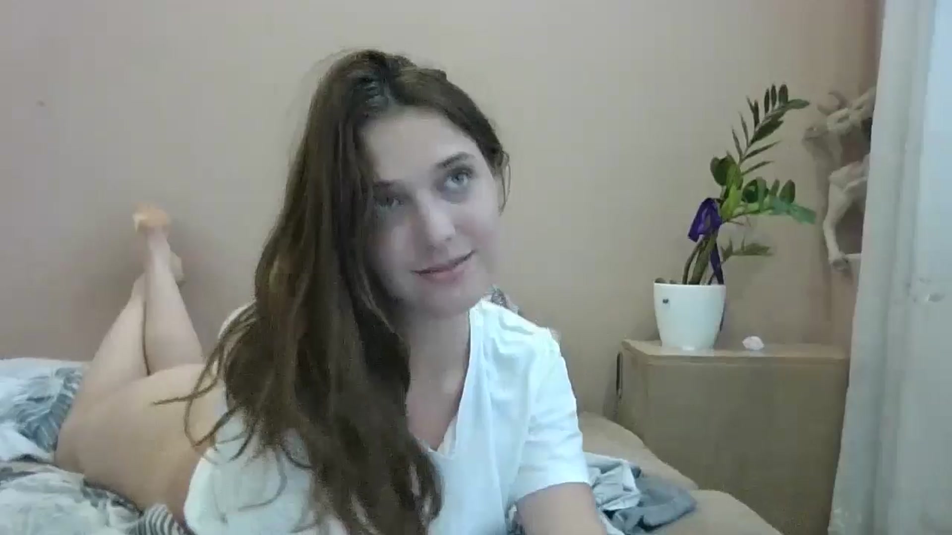 Gallery image thumbnail from HaleyReed's myfreecams stream on, 06/30/2024, 14:13 image 9 of 20