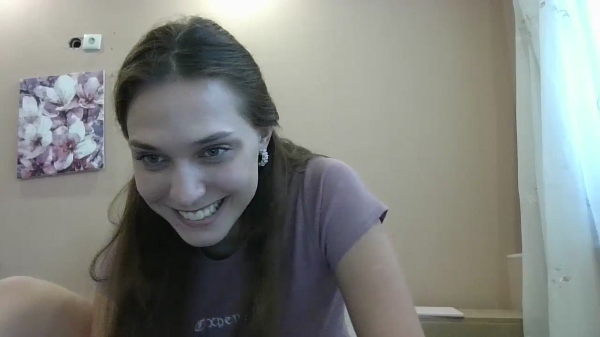 Gallery image thumbnail from HaleyReed's myfreecams stream on, 07/01/2024, 13:03 image 8 of 20