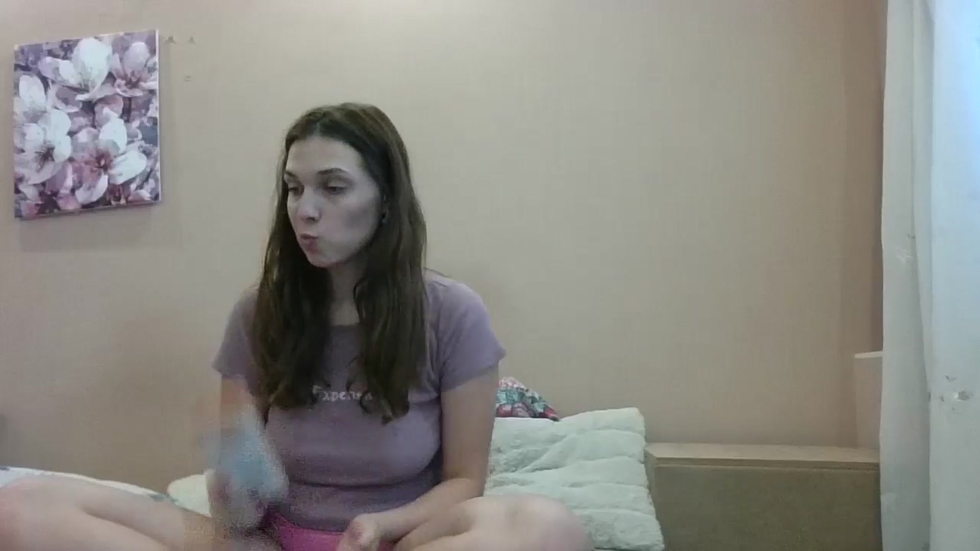 Gallery image thumbnail from HaleyReed's myfreecams stream on, 07/01/2024, 16:20 image 20 of 20