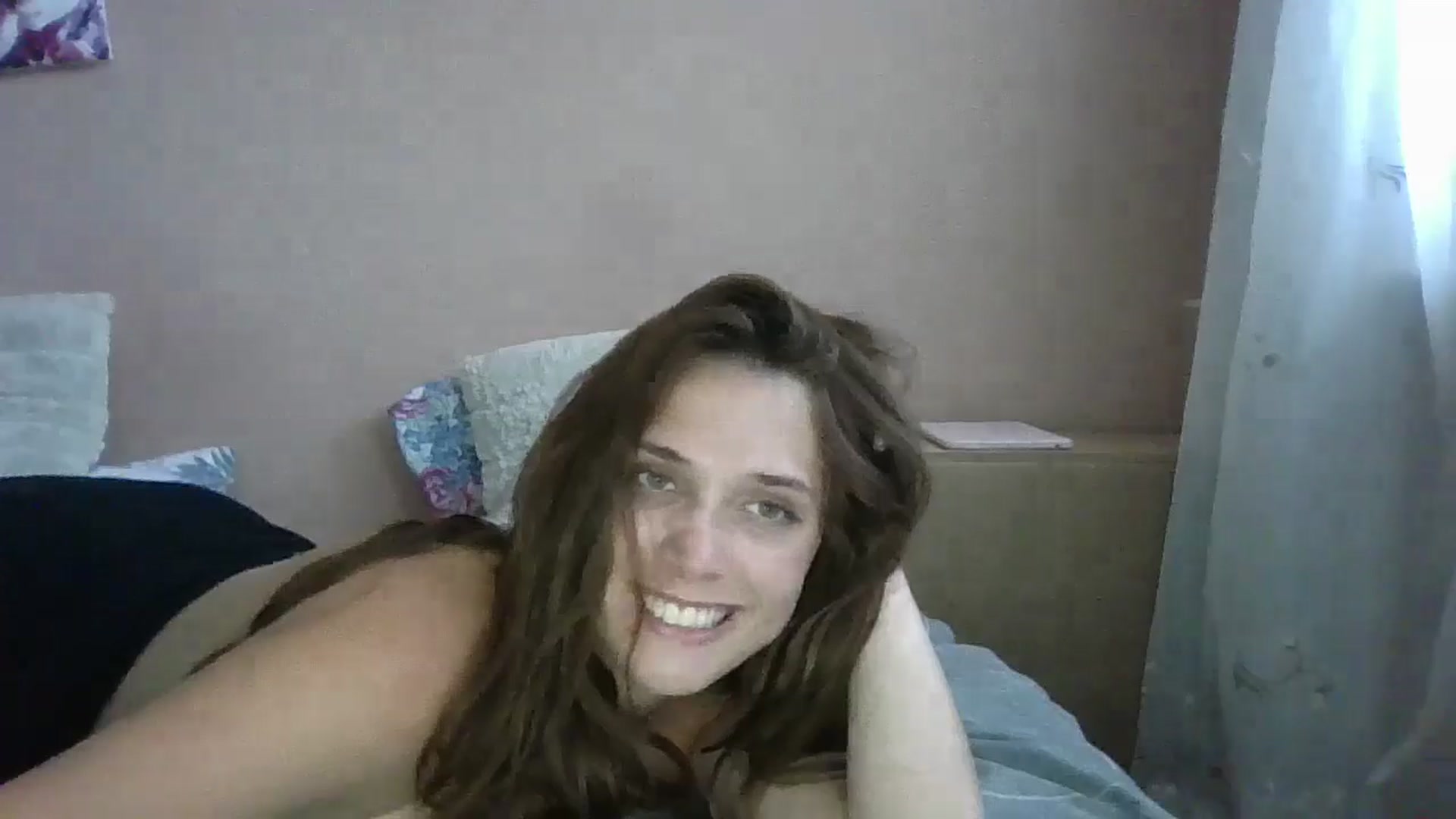 Gallery image thumbnail from HaleyReed's myfreecams stream on, 07/03/2024, 13:58 image 18 of 20
