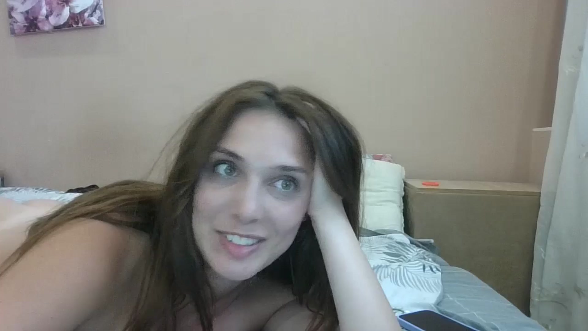 Gallery image thumbnail from HaleyReed's myfreecams stream on, 07/04/2024, 13:48 image 2 of 20