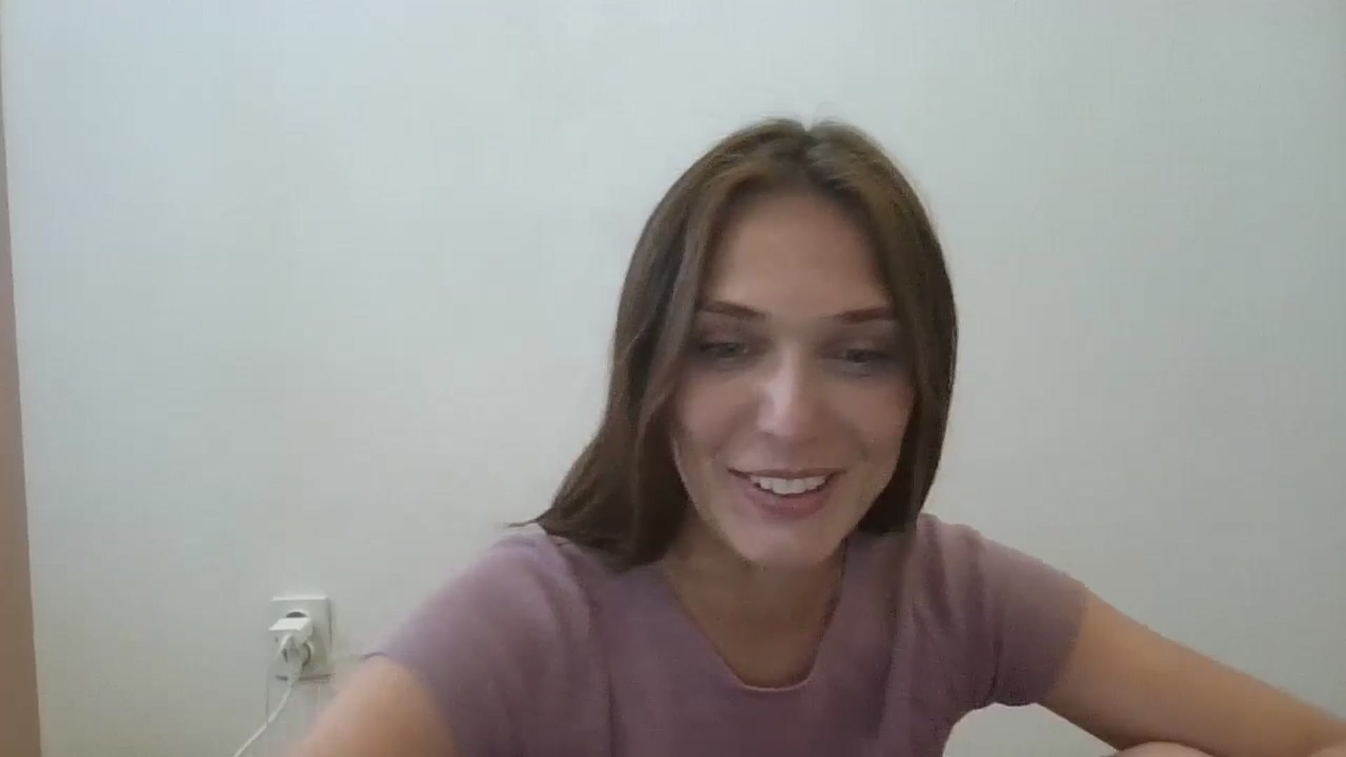 Gallery image thumbnail from HaleyReed's myfreecams stream on, 07/04/2024, 13:48 image 19 of 20