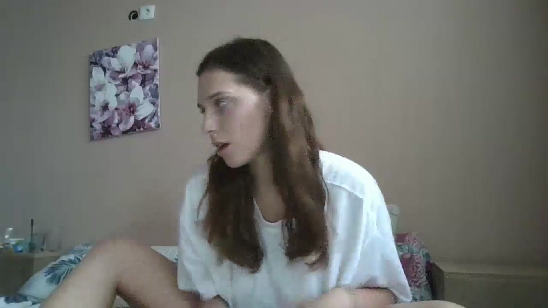 Gallery image thumbnail from HaleyReed's myfreecams stream on, 07/05/2024, 13:07 image 18 of 20