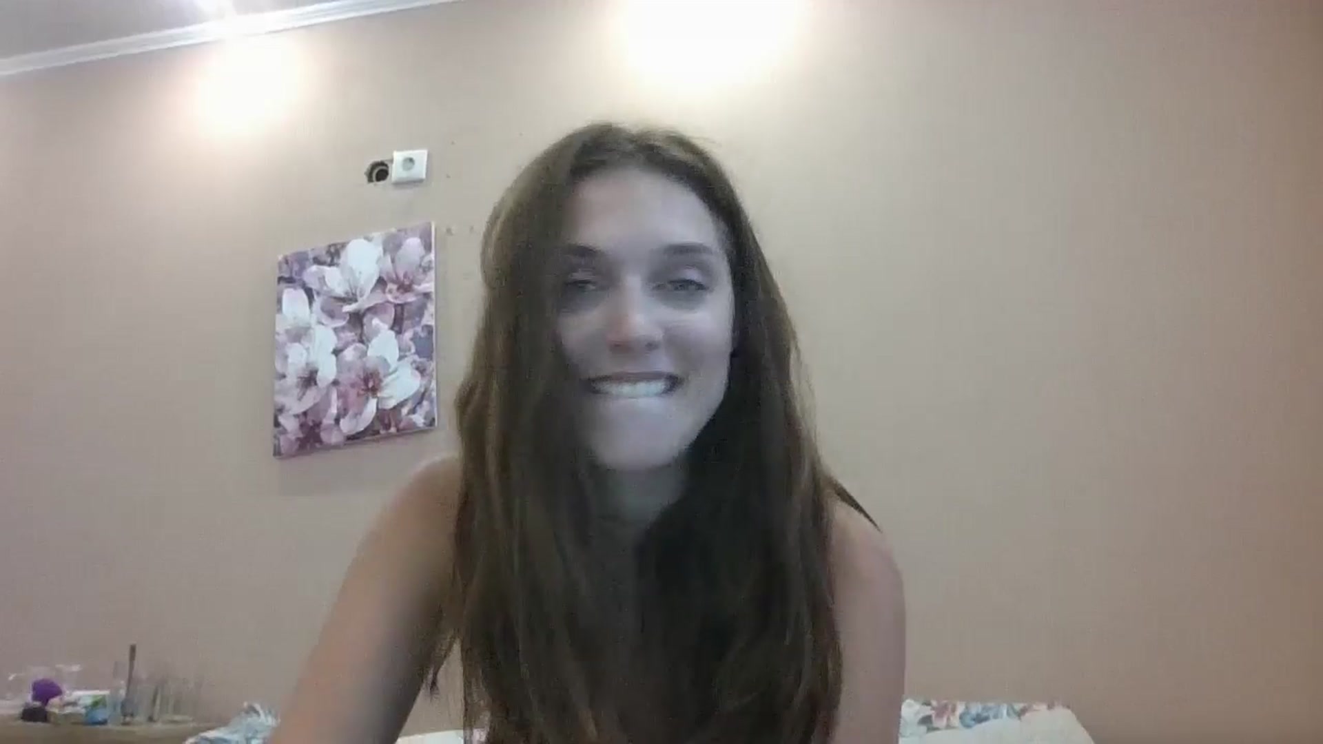 Gallery image thumbnail from HaleyReed's myfreecams stream on, 07/05/2024, 14:21 image 12 of 20