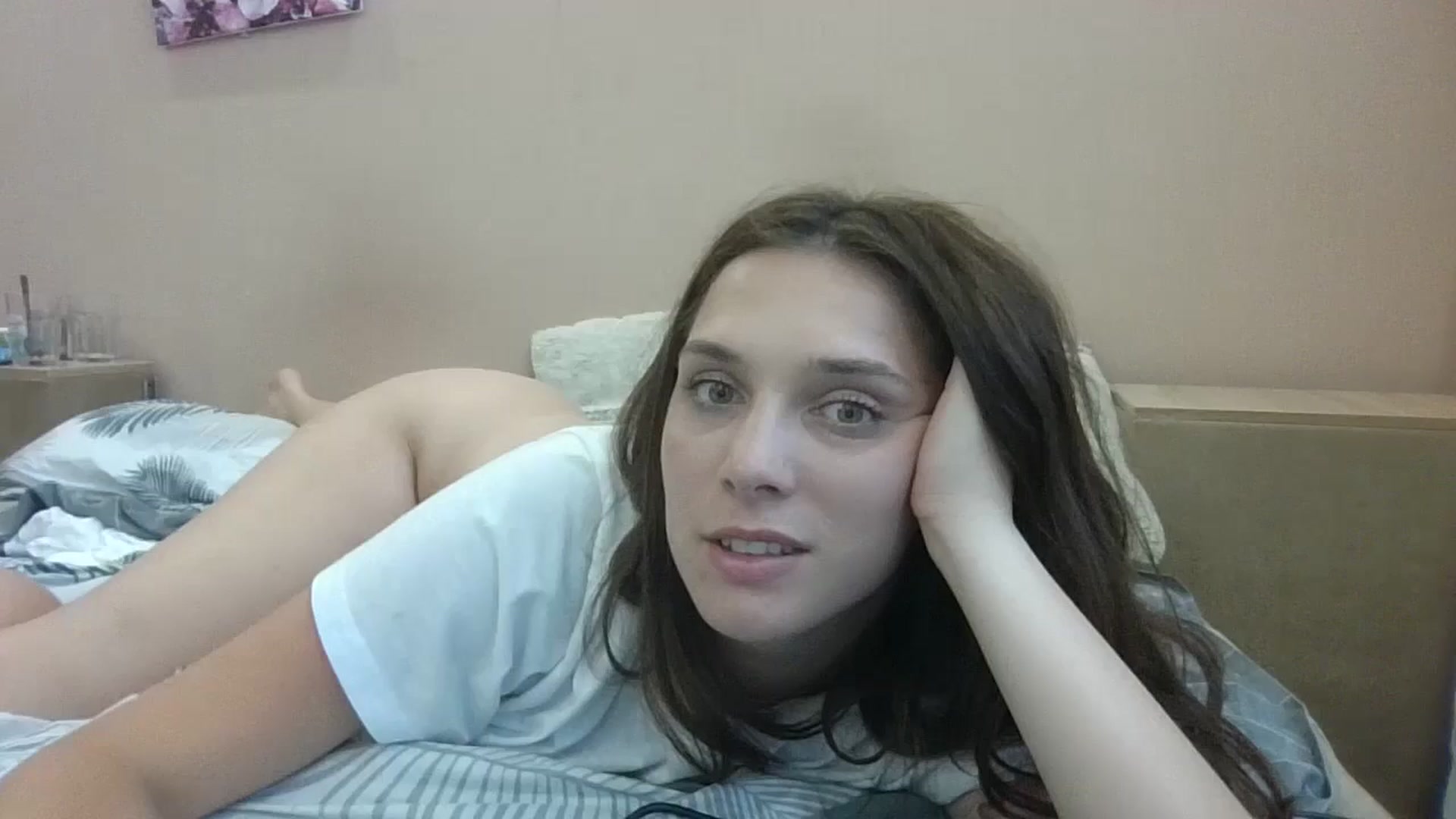 Gallery image thumbnail from HaleyReed's myfreecams stream on, 07/05/2024, 15:03 image 12 of 20