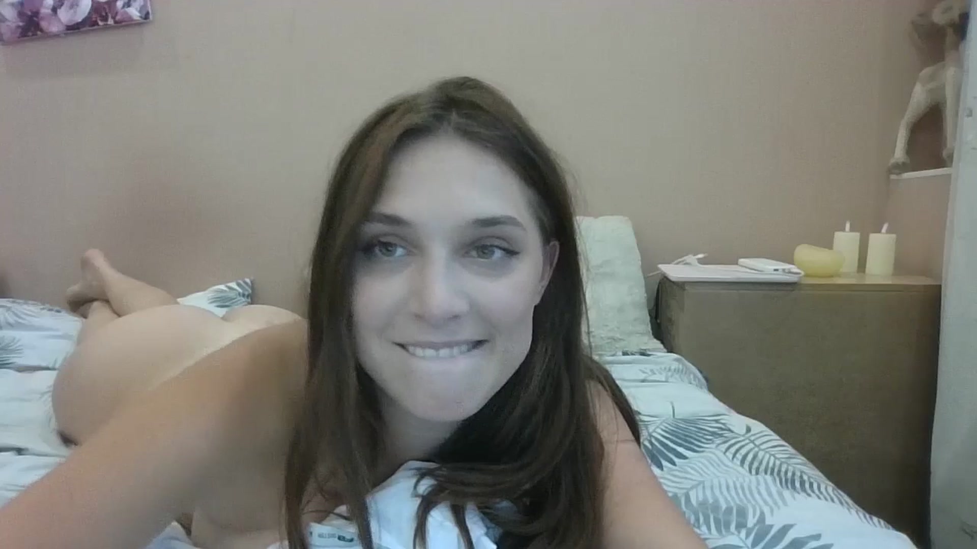 Gallery image thumbnail from HaleyReed's myfreecams stream on, 07/07/2024, 10:38 image 15 of 20