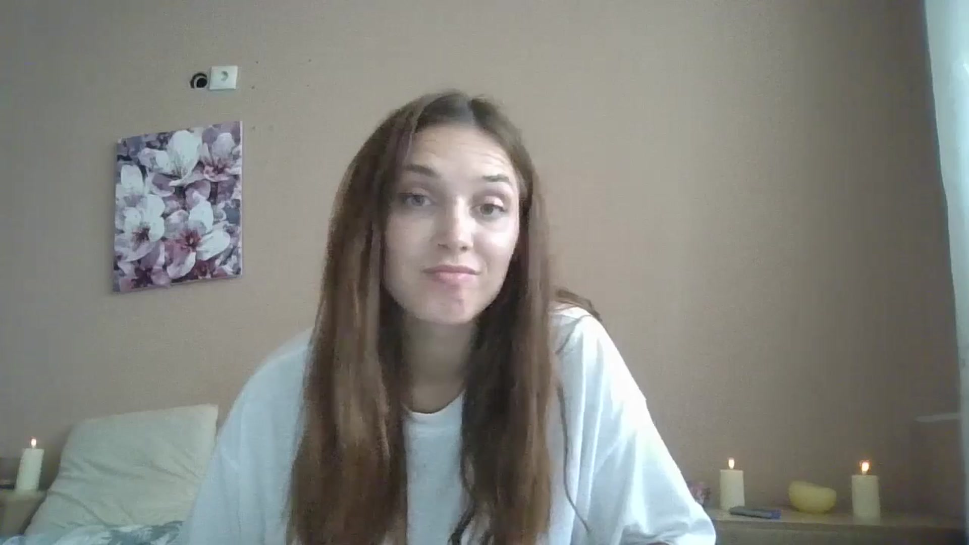 Gallery image thumbnail from HaleyReed's myfreecams stream on, 07/10/2024, 13:04 image 18 of 20