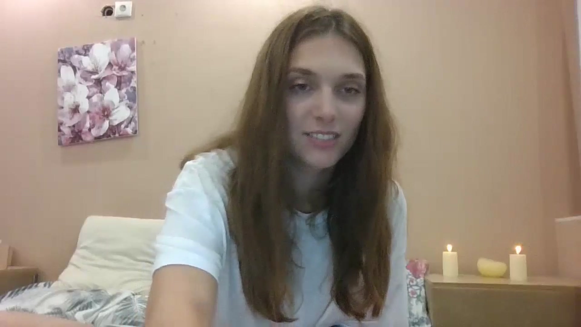 Gallery image thumbnail from HaleyReed's myfreecams stream on, 07/10/2024, 15:31 image 16 of 20