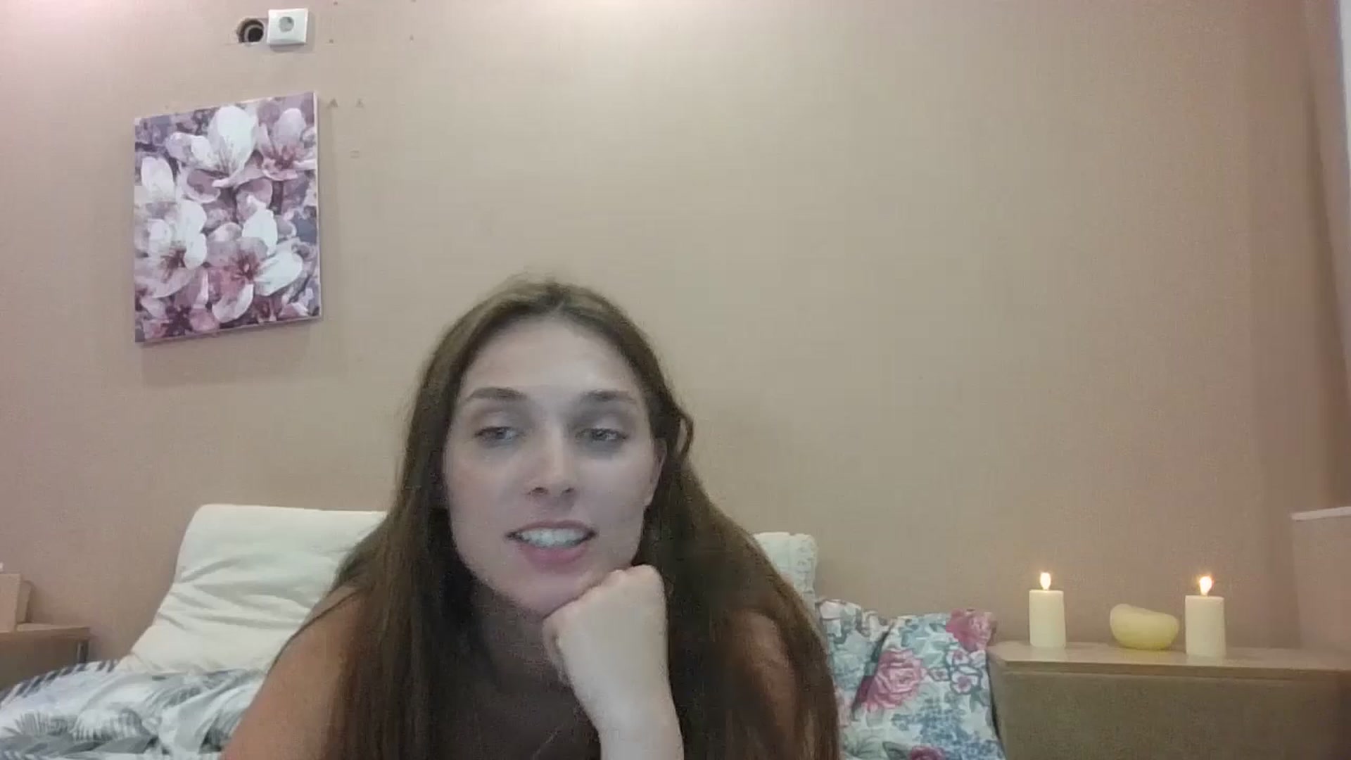 Gallery image thumbnail from HaleyReed's myfreecams stream on, 07/10/2024, 15:31 image 19 of 20