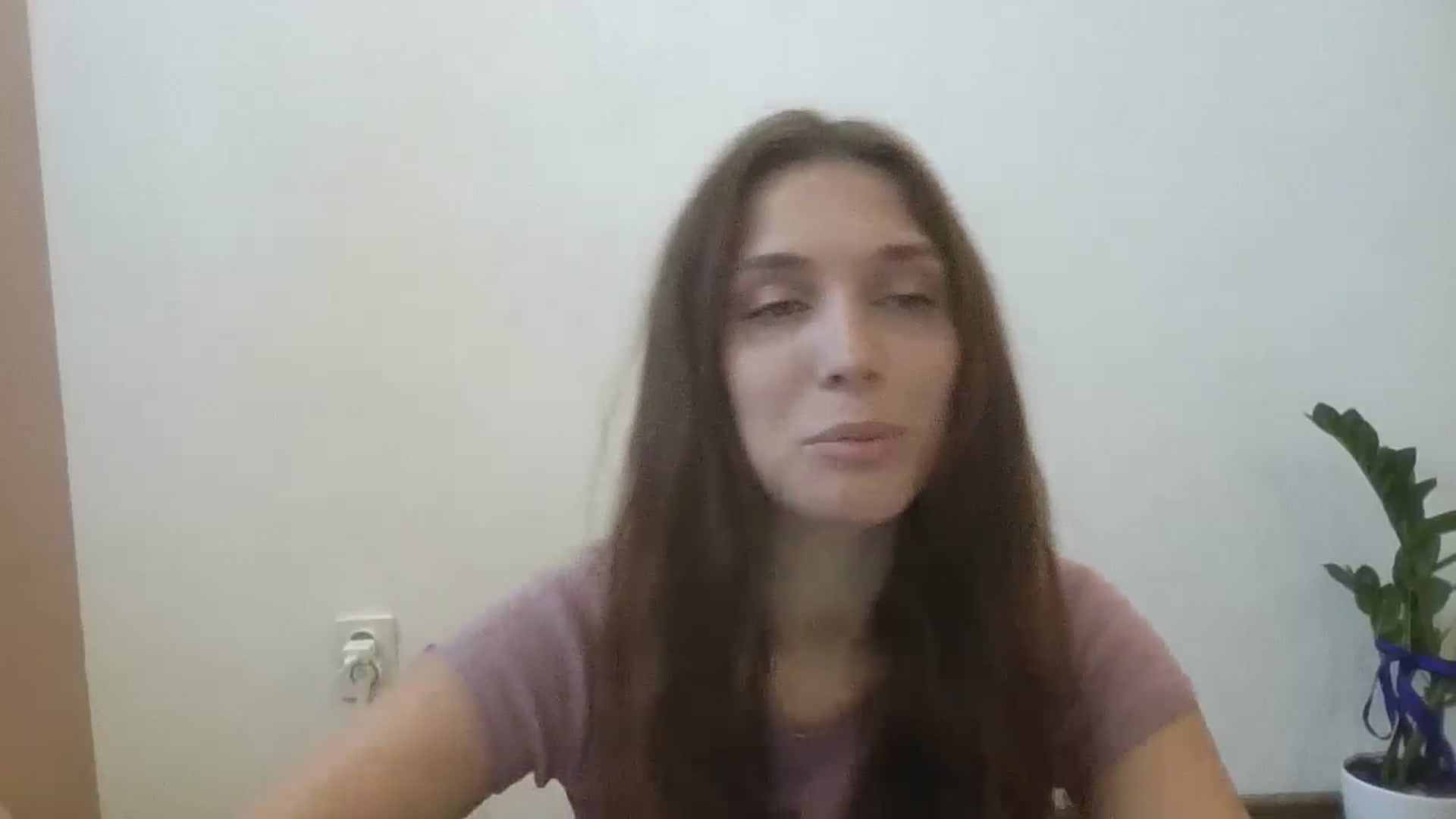 Gallery image thumbnail from HaleyReed's myfreecams stream on, 07/11/2024, 13:35 image 7 of 20