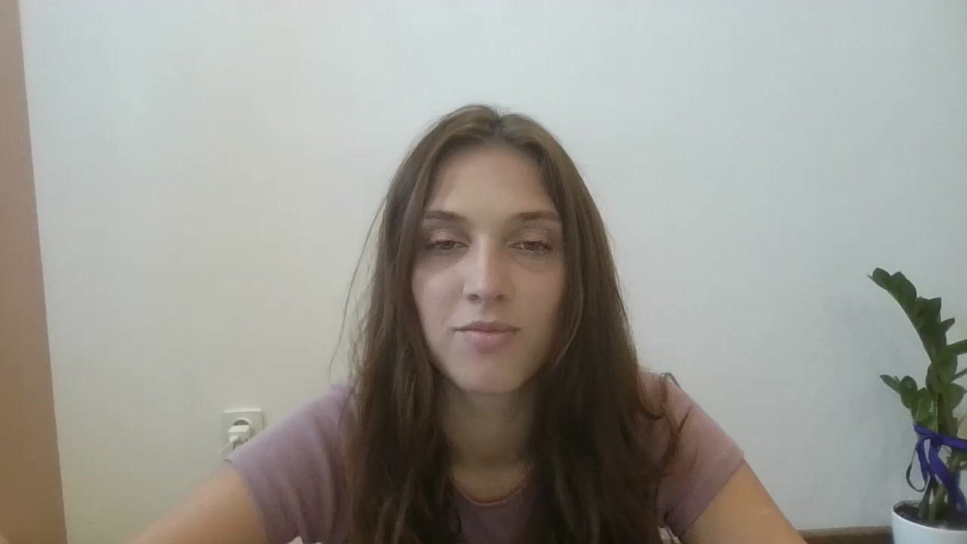Gallery image thumbnail from HaleyReed's myfreecams stream on, 07/11/2024, 13:35 image 18 of 20