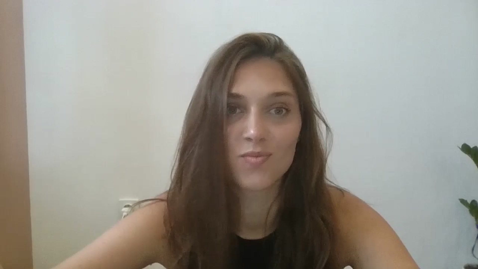 Gallery image thumbnail from HaleyReed's myfreecams stream on, 07/12/2024, 12:25 image 18 of 20