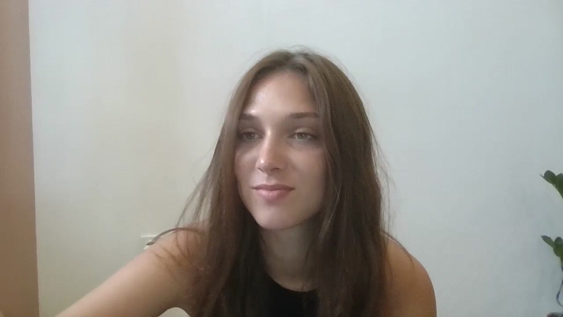 Gallery image thumbnail from HaleyReed's myfreecams stream on, 07/12/2024, 12:25 image 16 of 20