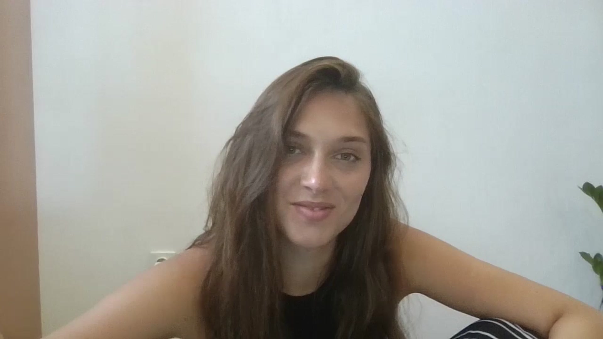 Gallery image thumbnail from HaleyReed's myfreecams stream on, 07/12/2024, 12:25 image 8 of 20