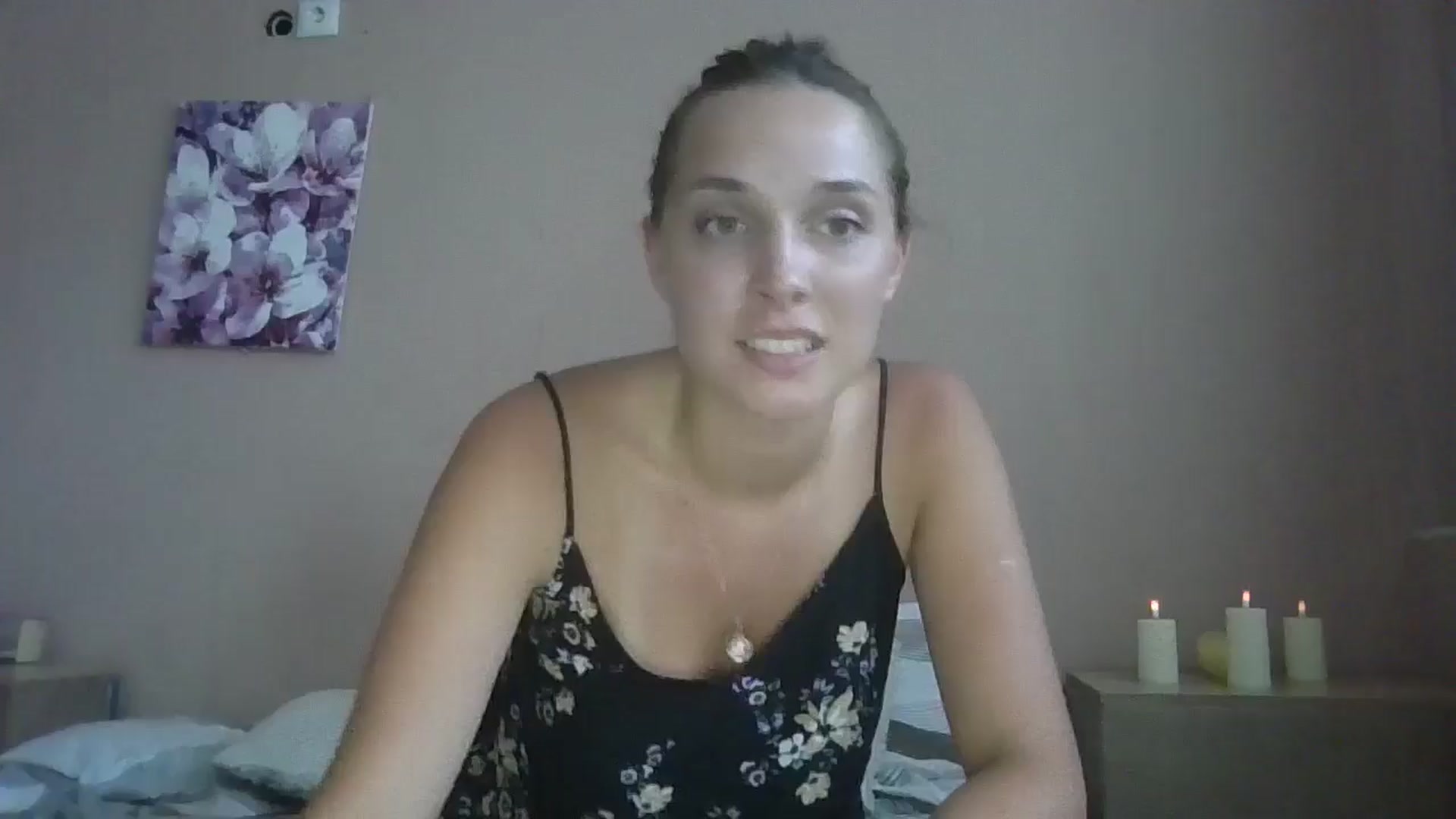 Gallery image thumbnail from HaleyReed's myfreecams stream on, 07/15/2024, 15:13 image 3 of 20