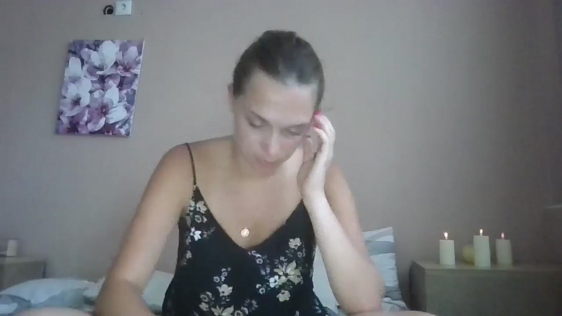 Gallery image thumbnail from HaleyReed's myfreecams stream on, 07/15/2024, 15:13 image 2 of 20